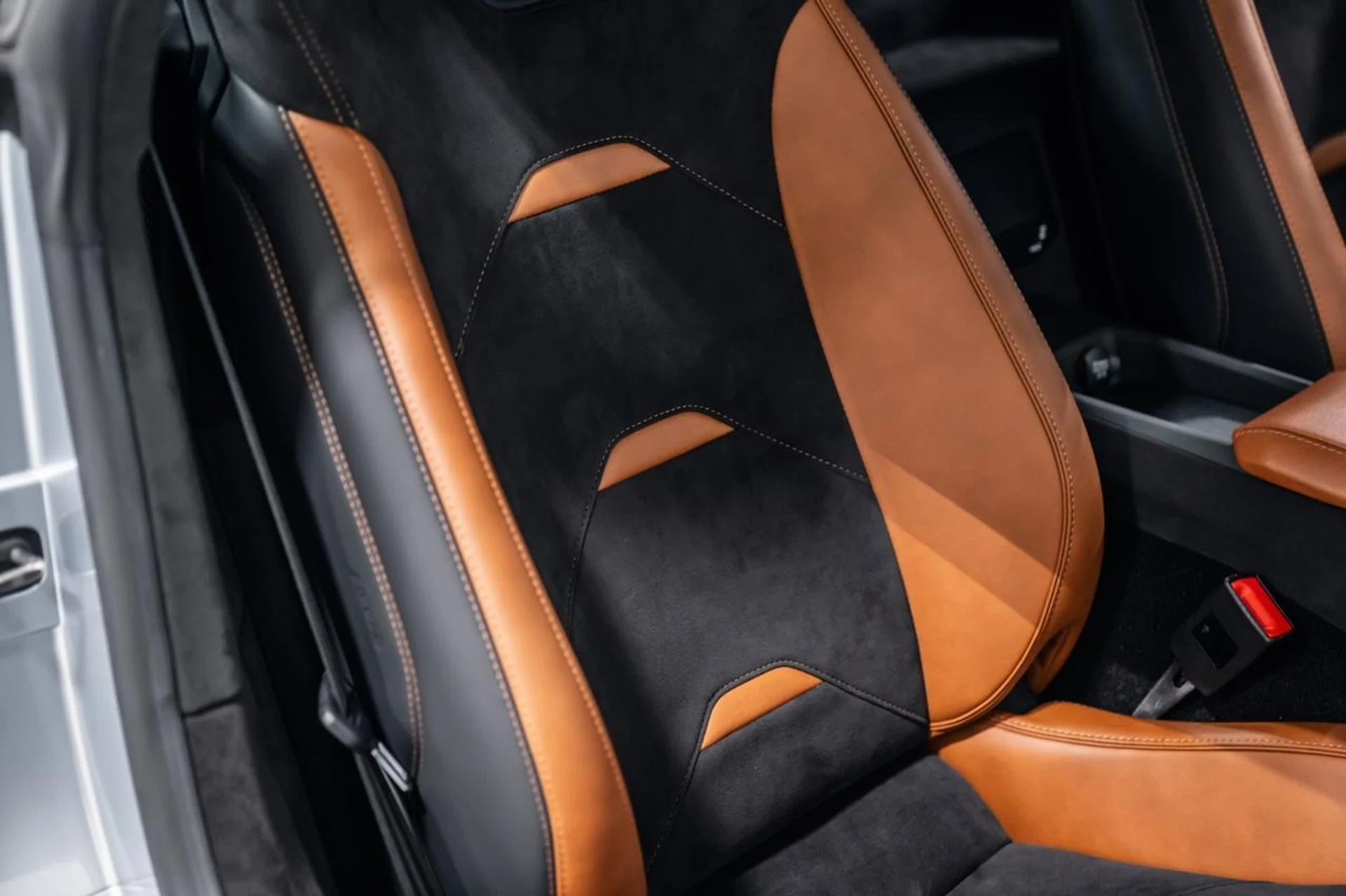 mph018_908532098_96b83000bfb1d34f94b2af80c3e59f97_226eff0c26