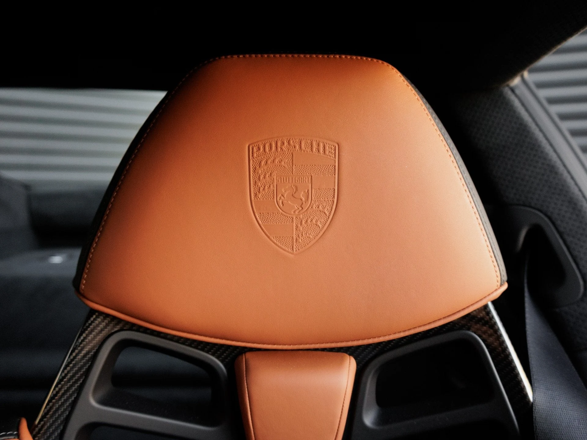 mph018_911411701_19_81f6c5fa6c