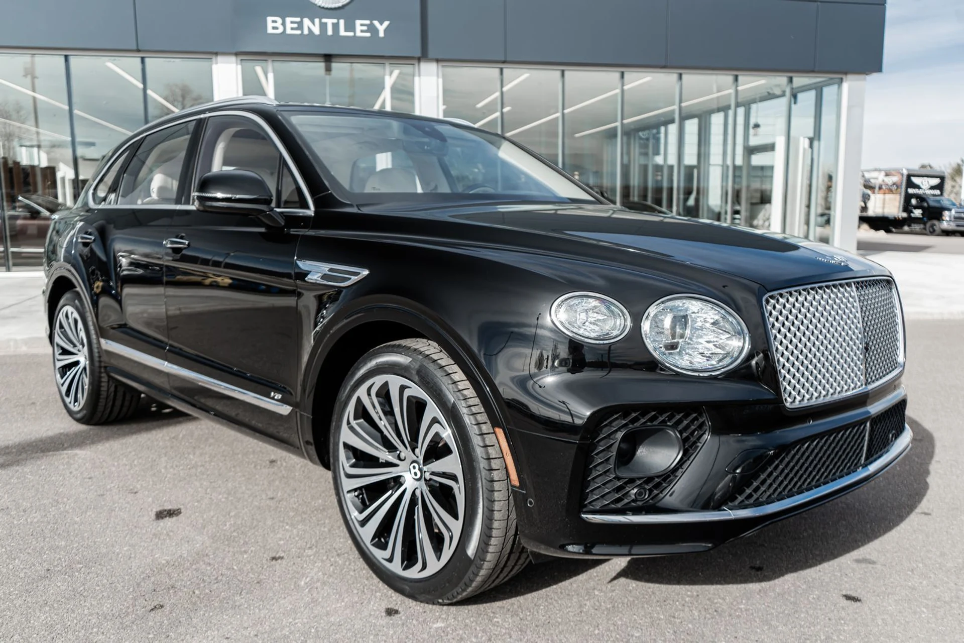 mph018_912855931_4d340203_9195_4f38_9632_6fbdcbcda1f4_ff5814088d