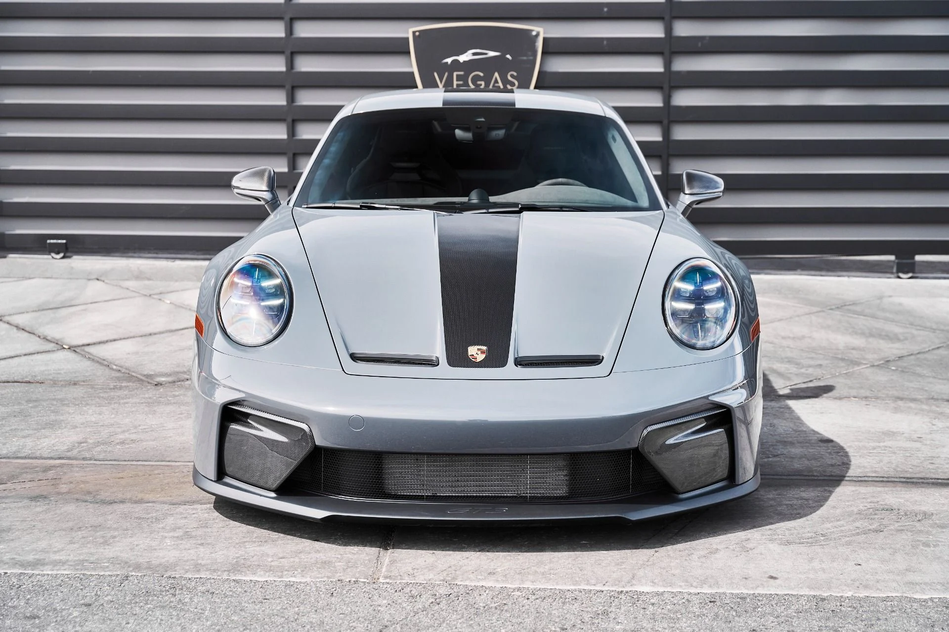 mph018_915011716_Used_2025_Porsche_911_GT_3_1775332860_0fd1dfe14e