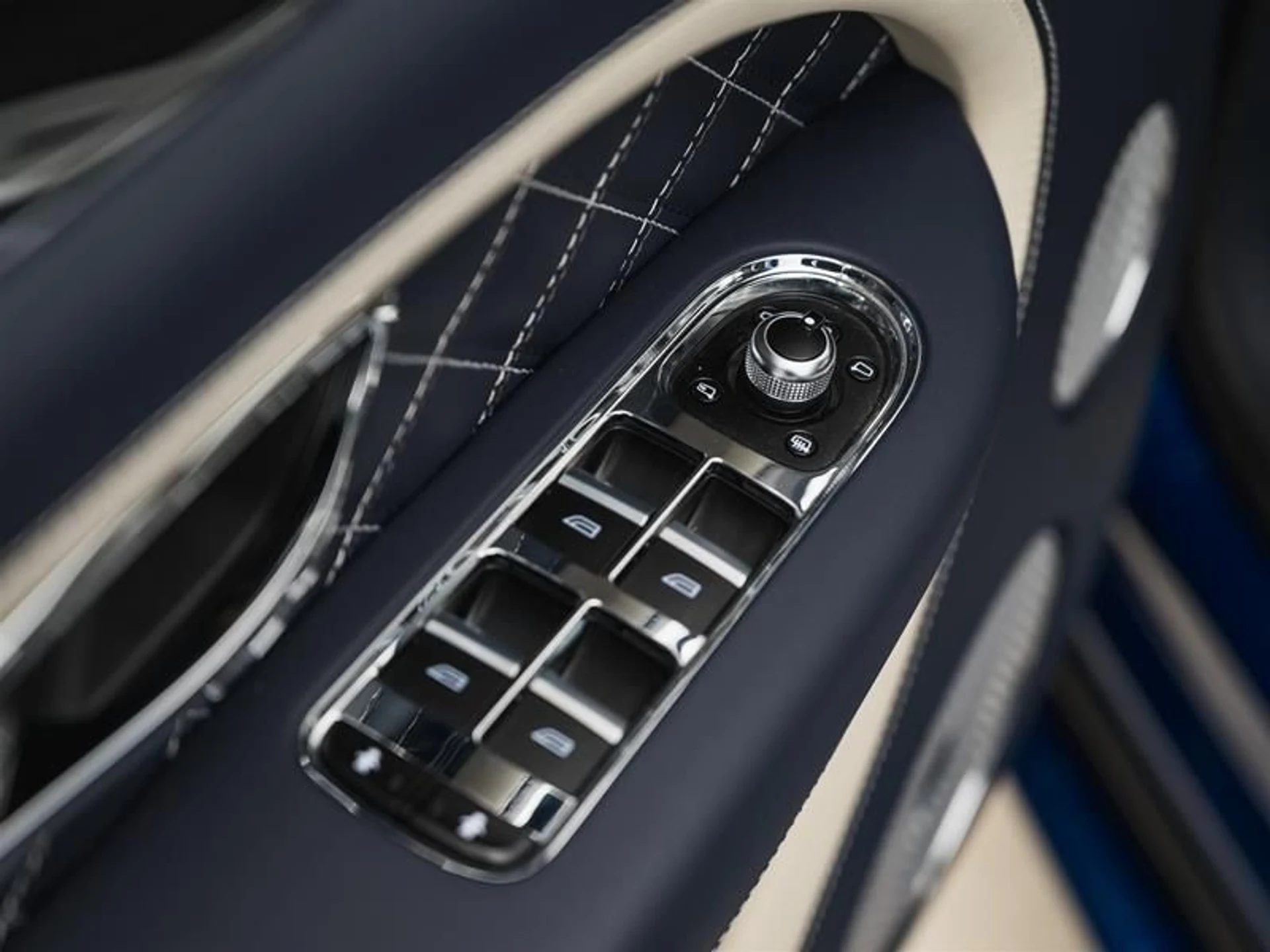 mph018_916513315_f44uoxei_ab26db4228