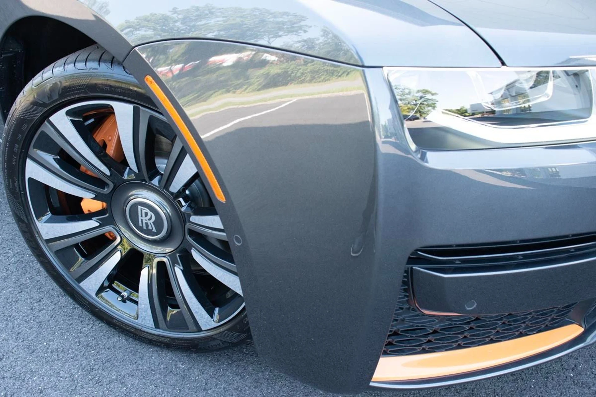 mph018_917444237_Used_2024_Rolls_Royce_Ghost_1733915394_ecb4fdd11c