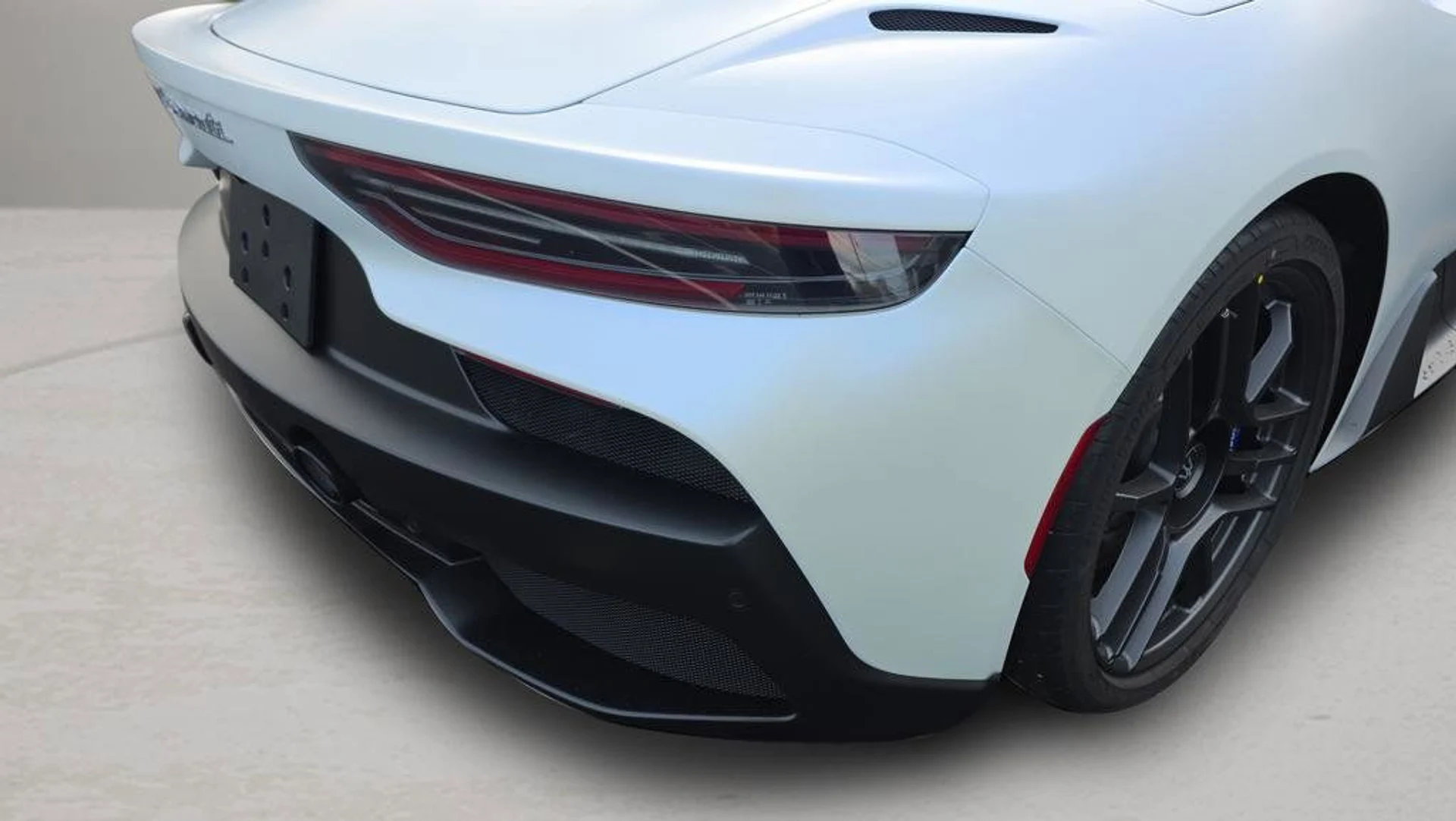 mph018_920915542_d4b09b7e54514d2e8b22eae97c26b937_2a98406d08