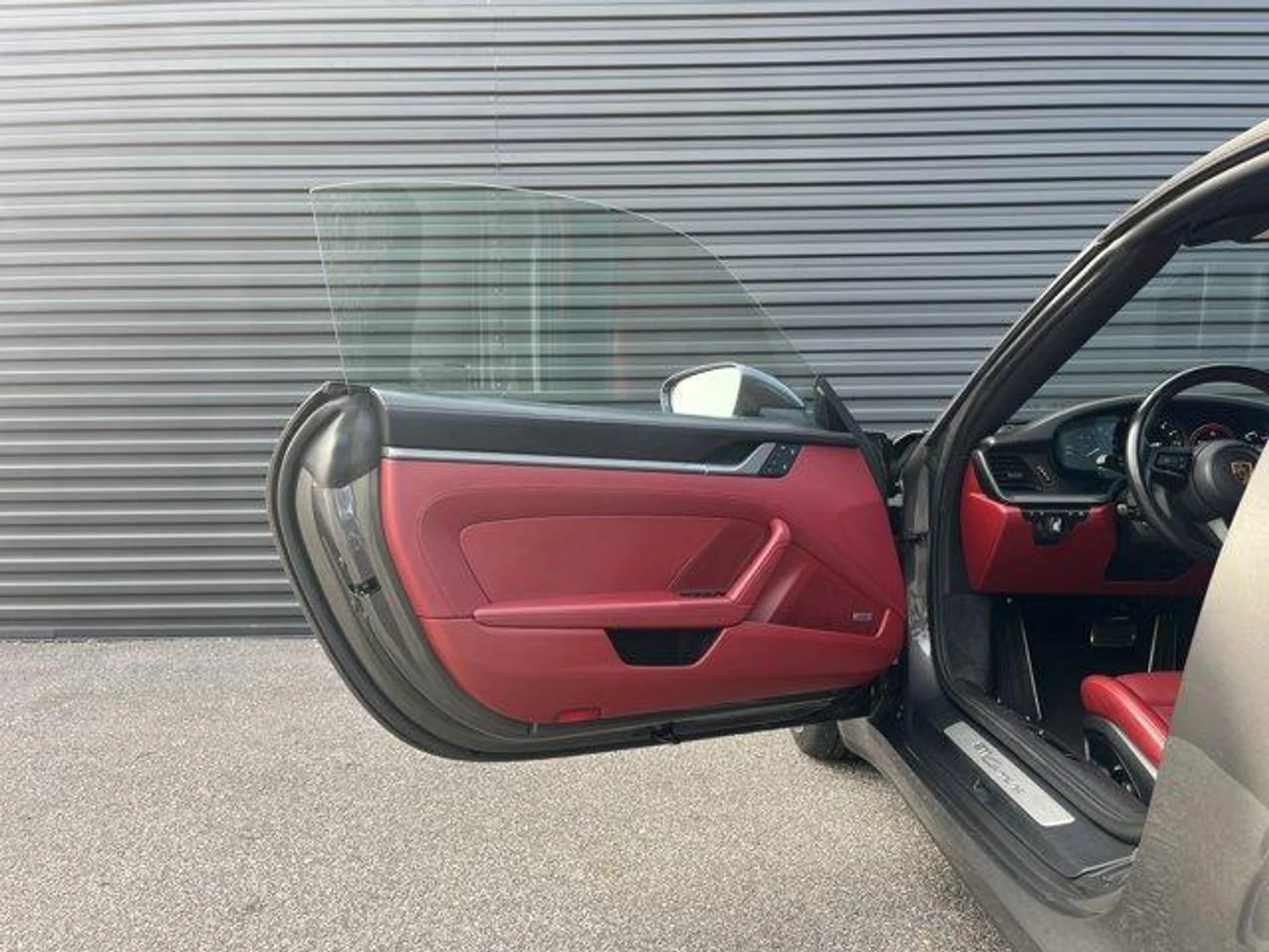 mph018_923691117_c_V_Kievg_W7p_I6_FR_3w_KU_9w_Td1i_AAU_975a4359c4