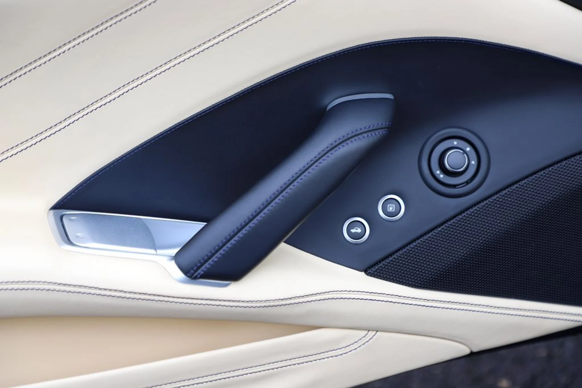 mph018_924469868_1082b1bd42615a9b0ca4c416b440c986_811e4fc6a6