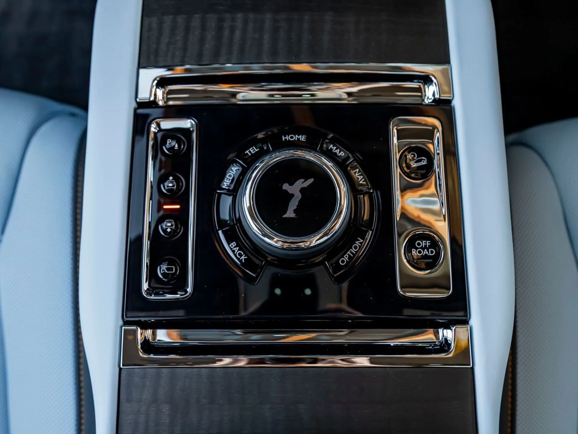 mph018_926409936_19_cff1ee851f