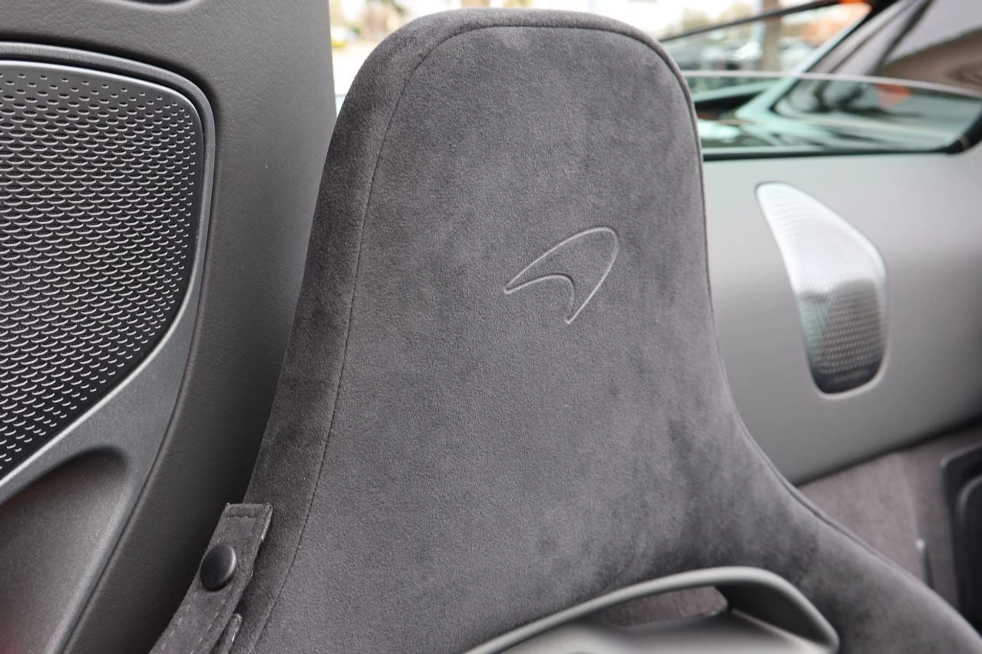 mph018_931499766_19_8edfc780fc