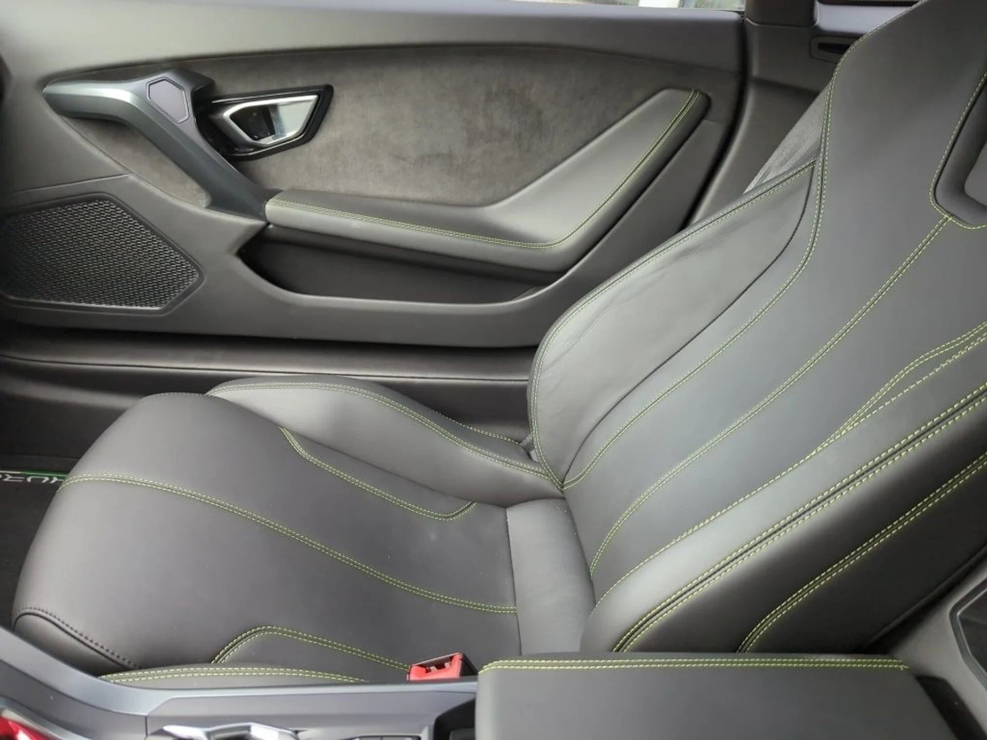 mph018_933701153_3931e8170ecfceb56572c9b6099a6c65x_10663a884e