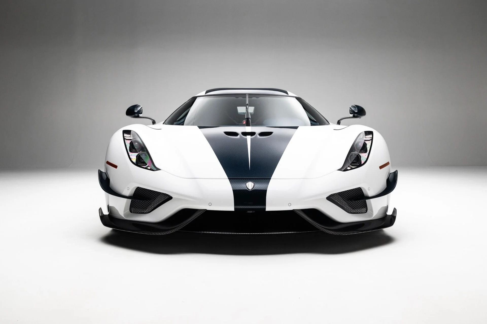 mph018_934251713_13358_p19_l_b166be561a