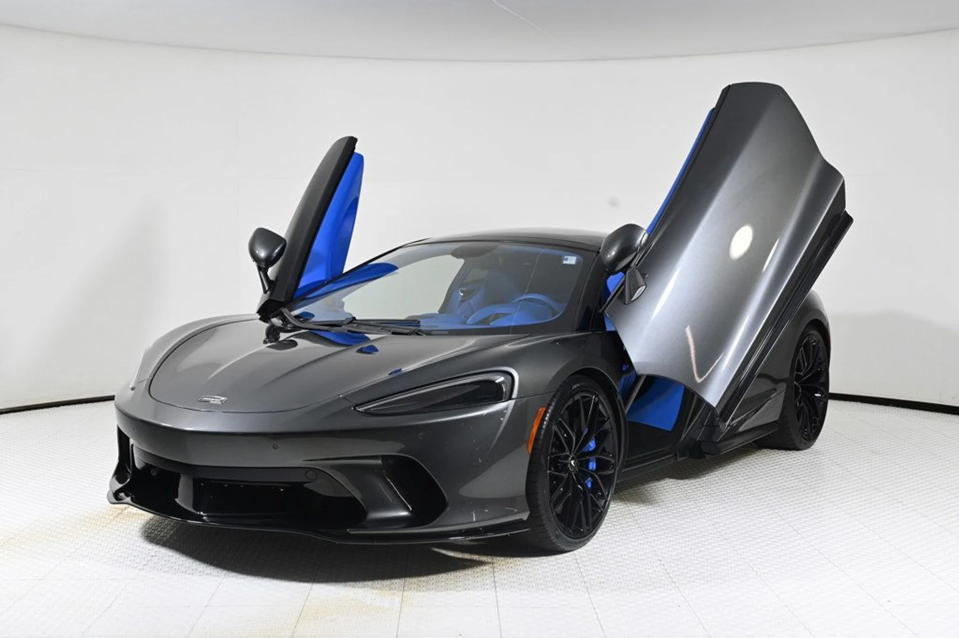 mph018_934466596_used_2022_mclaren_gt_luxe_11350_22969993_18_1024_12c7763b82