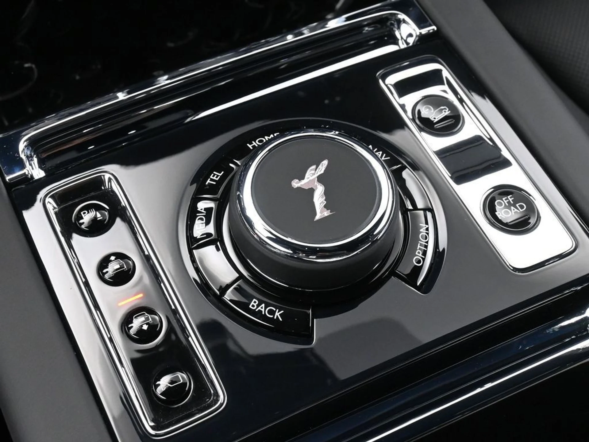 mph018_937951494_c378c43a2df4fd59252093e2cbfd2c6dx_0f886b094f