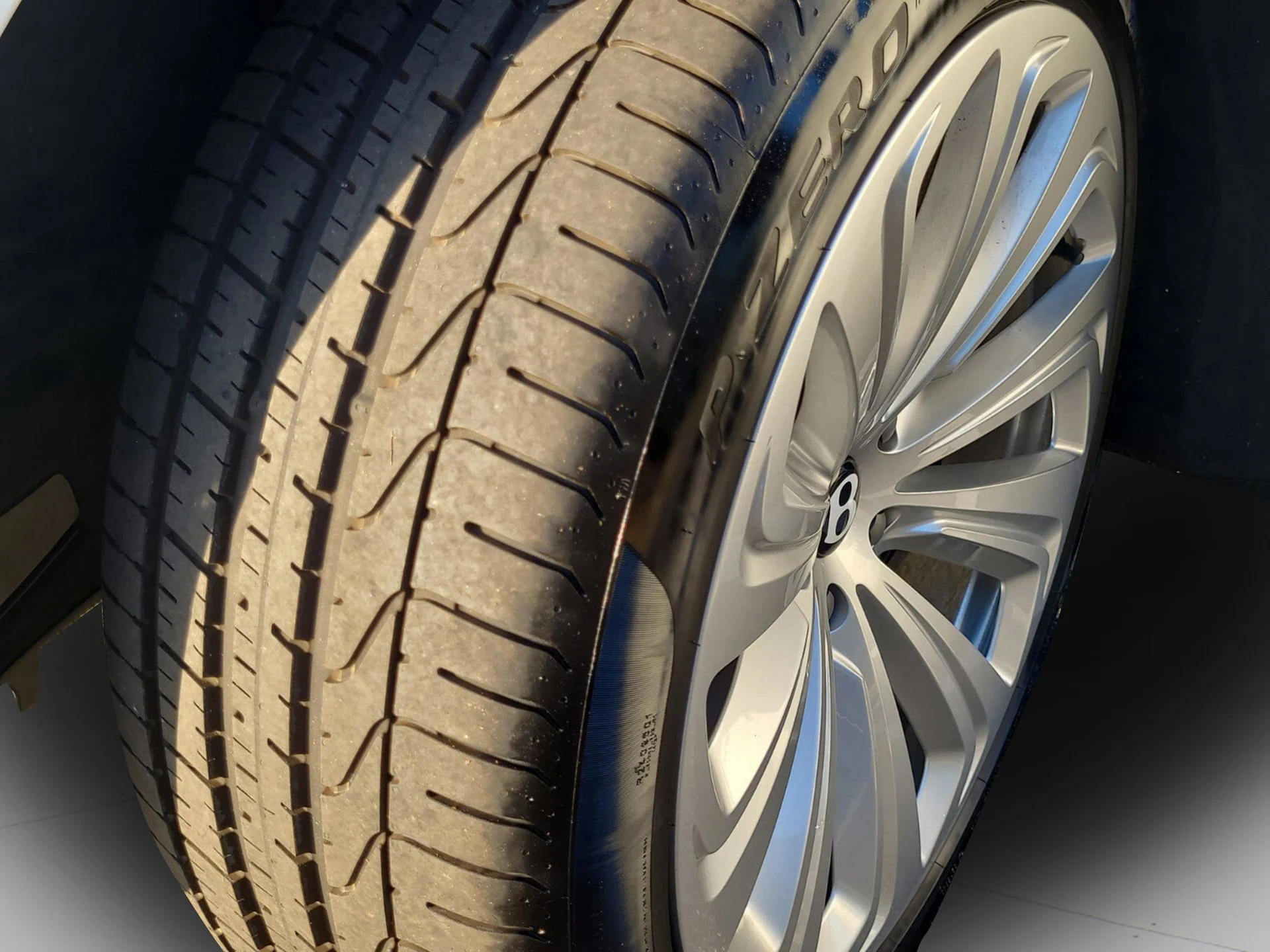 mph018_959951956_10725766b7be6b17c2f7a9a9a6f81d4bx_b24bc6dbd0