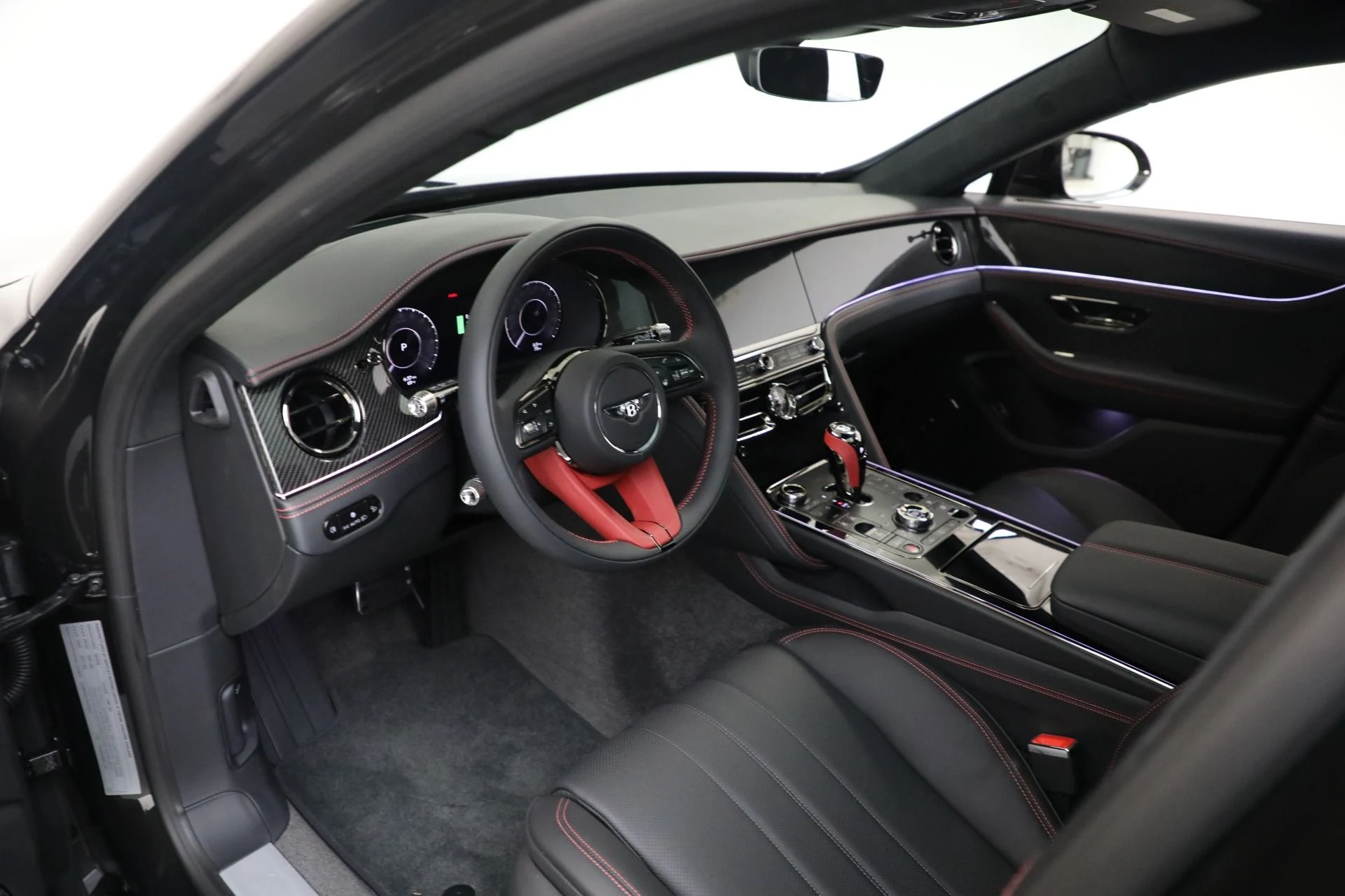 mph018_96016254_New_2025_Bentley_Flying_Spur_Black_Edition_5edeb4c209
