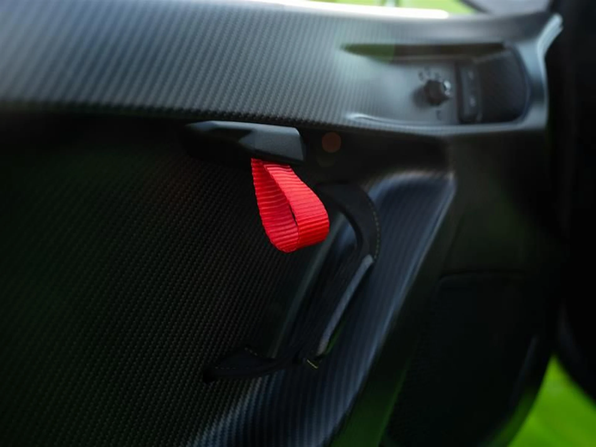 mph018_961677463_4zny41om_17b3e95480