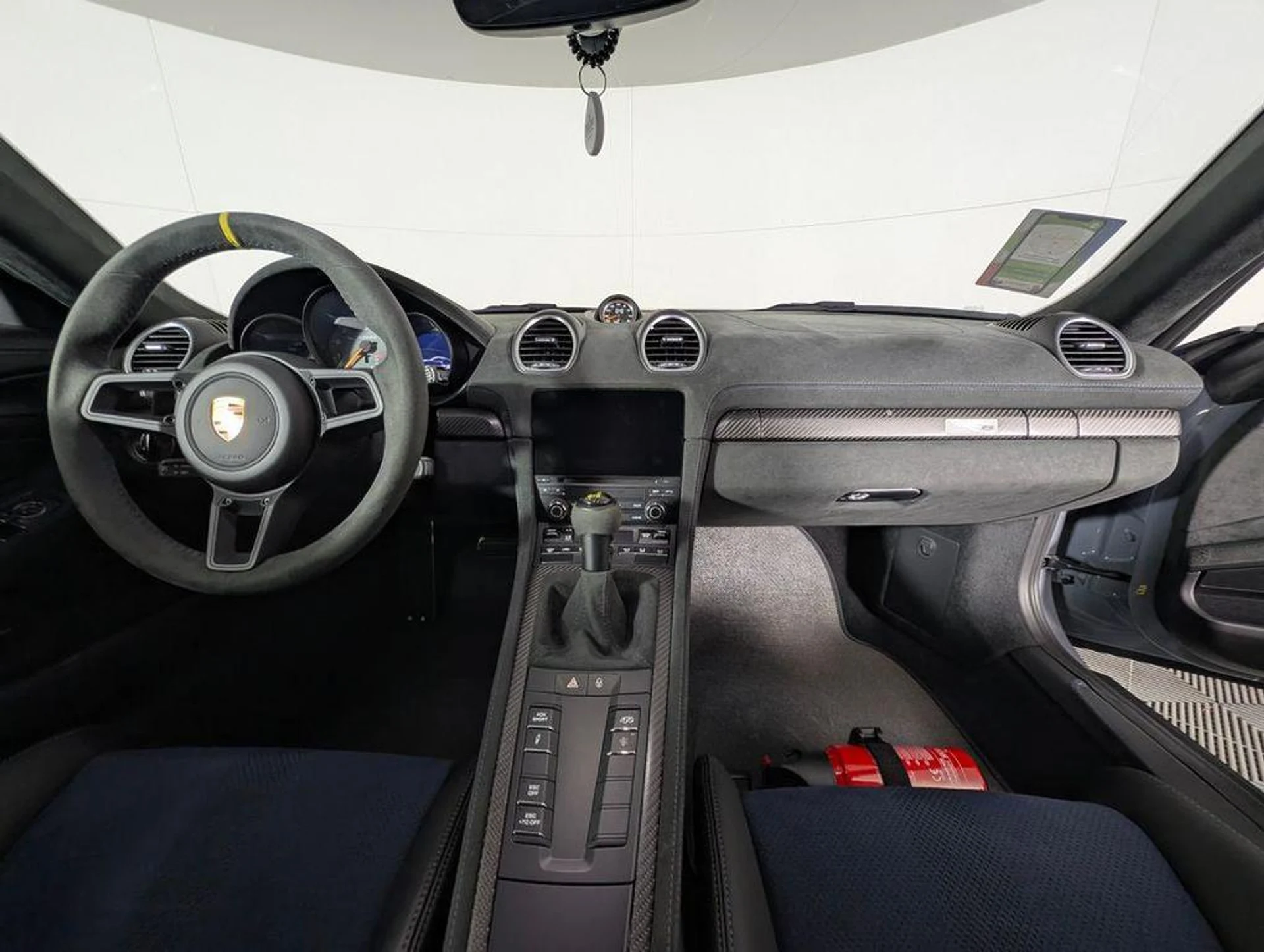 mph018_962531525_AT_Lew_FBIC_0_Fmeqqr1n_FA_94k_BK_Cc_83da4d7642