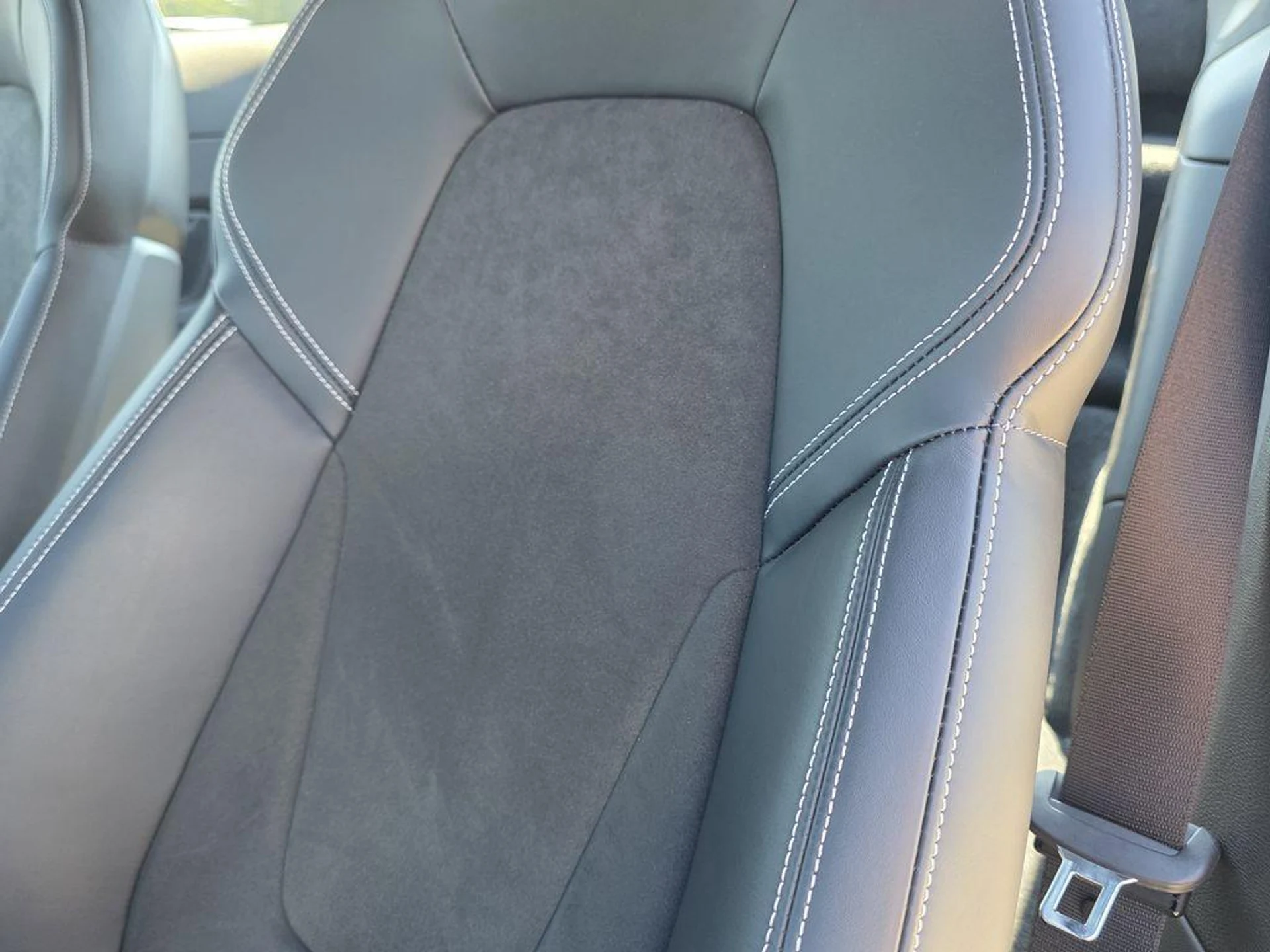 mph018_962572886_I3_ER_Ky_Juyewvib_E_Wm0_Qyxtc7z_Y_95f8eb4c50