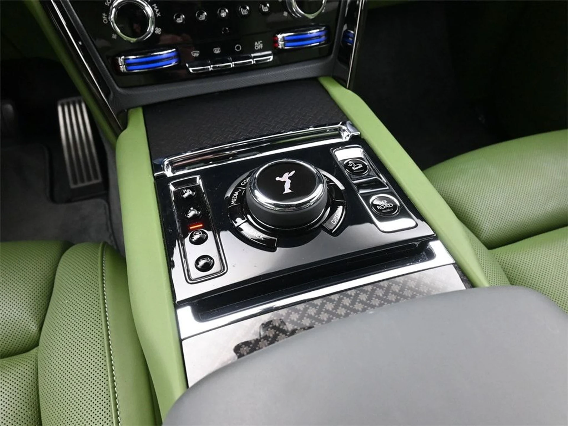 mph018_962924240_96f171c8a5cd384ec5af619081118810x_ad79230eae