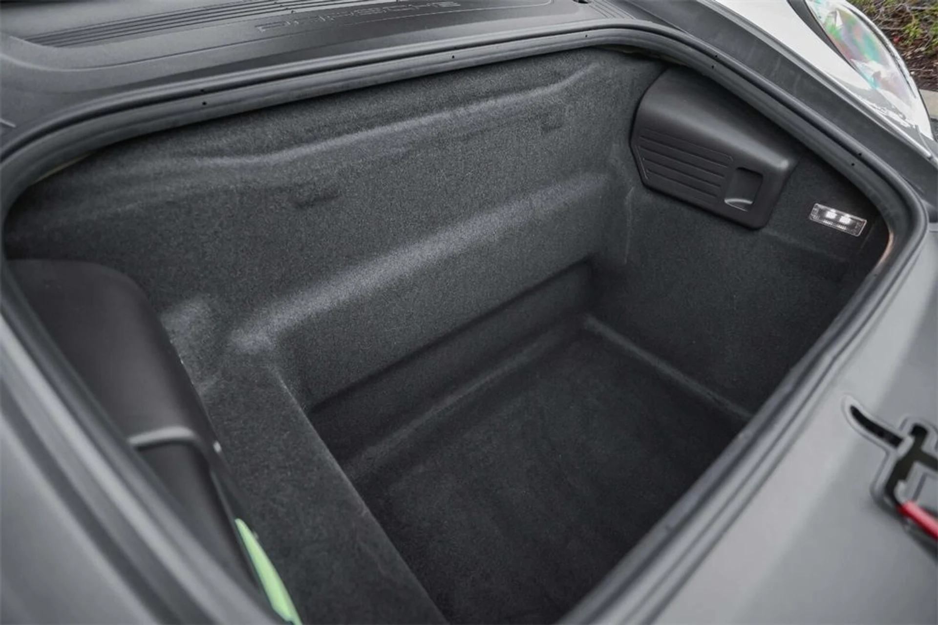 mph018_968135931_b4b3ed34722e1c75b5a4fb01f6f6204a_10fd37fd98