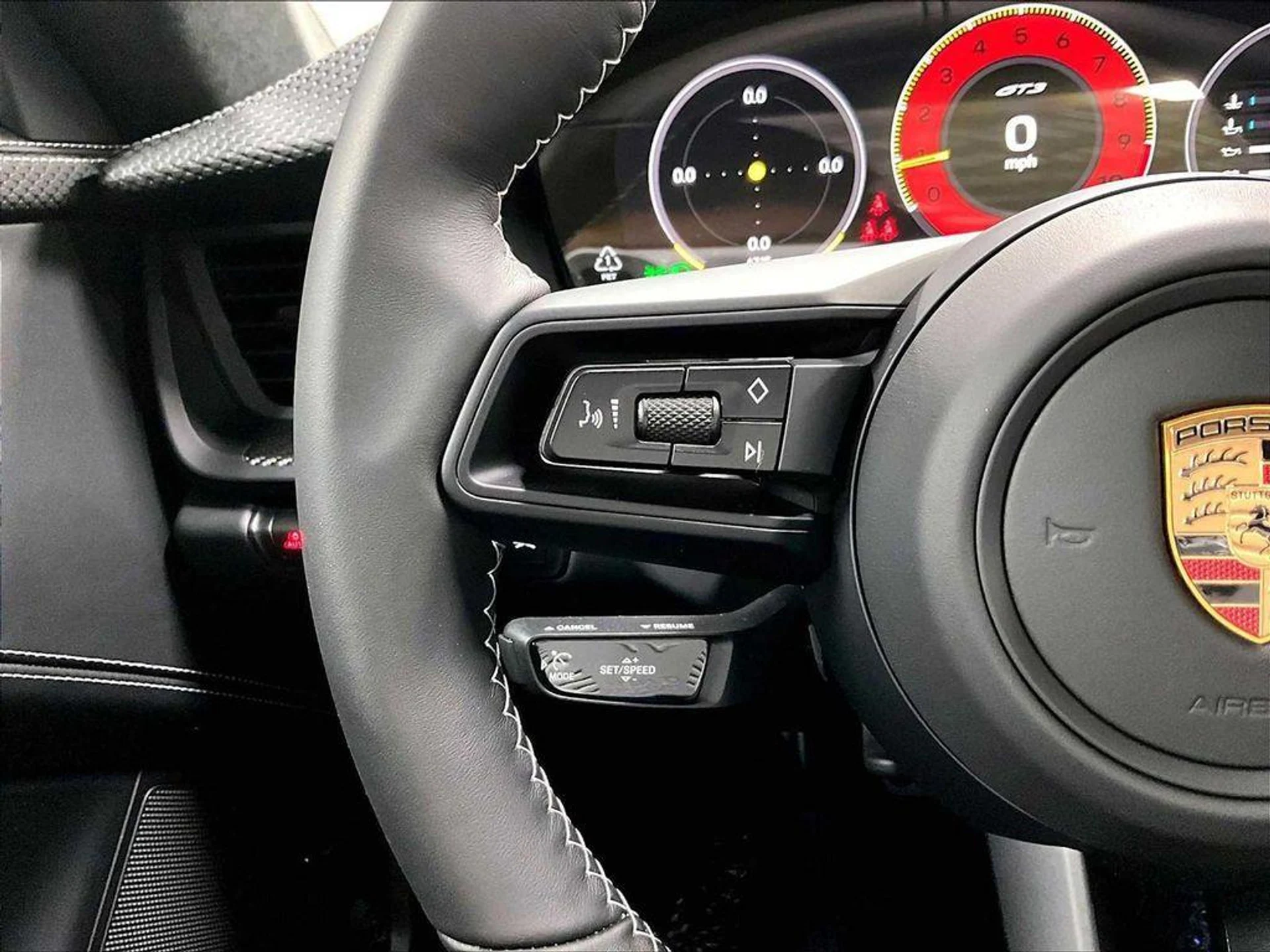 mph018_971112335_r_O_Pb_L_Gx_A1f_U_7_6a_Or_O6_Ge_WP_Nw_f3747bec8f