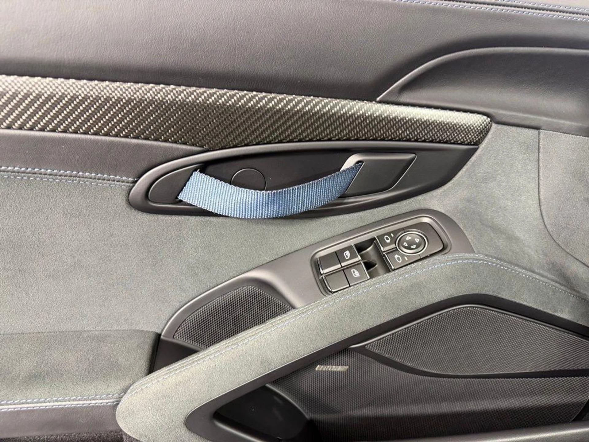 mph018_974230189_mogh5_FT_8_K_Ay_vg3_Gii8_H_Jw_XDJ_0_9e7415ff2a