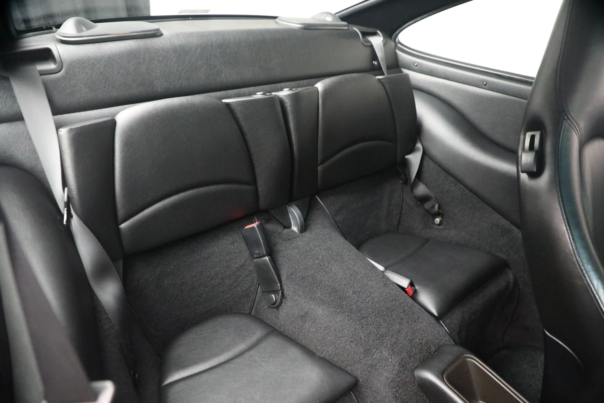 mph018_981724883_Used_1997_Porsche_911_Carrera_1764856423_1469b408a3