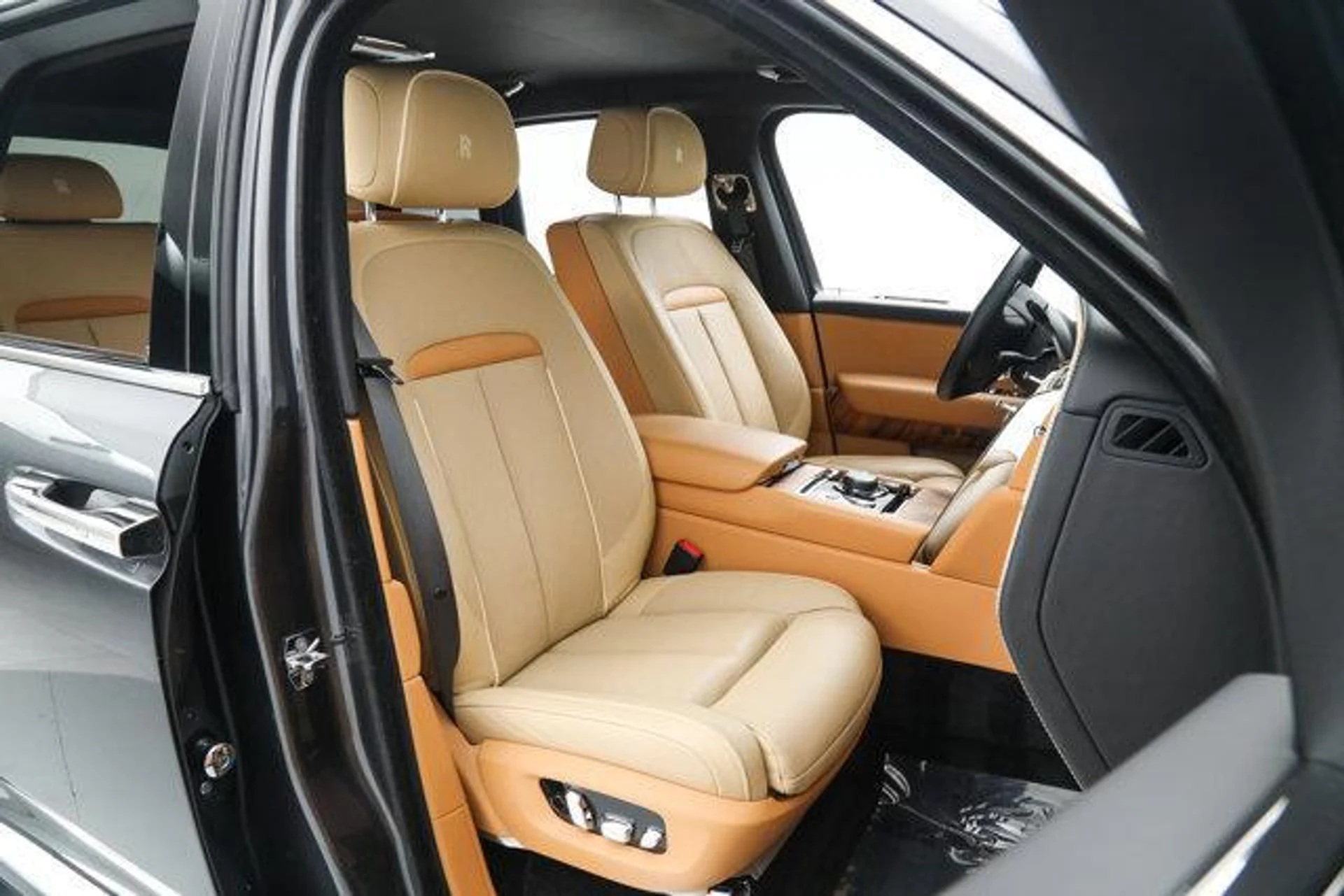 mph018_984712831_g_CUL_0_Fh_Bp_H4_X_Xt_I_Ymcv2fb_Xben_I_e11134fcfd