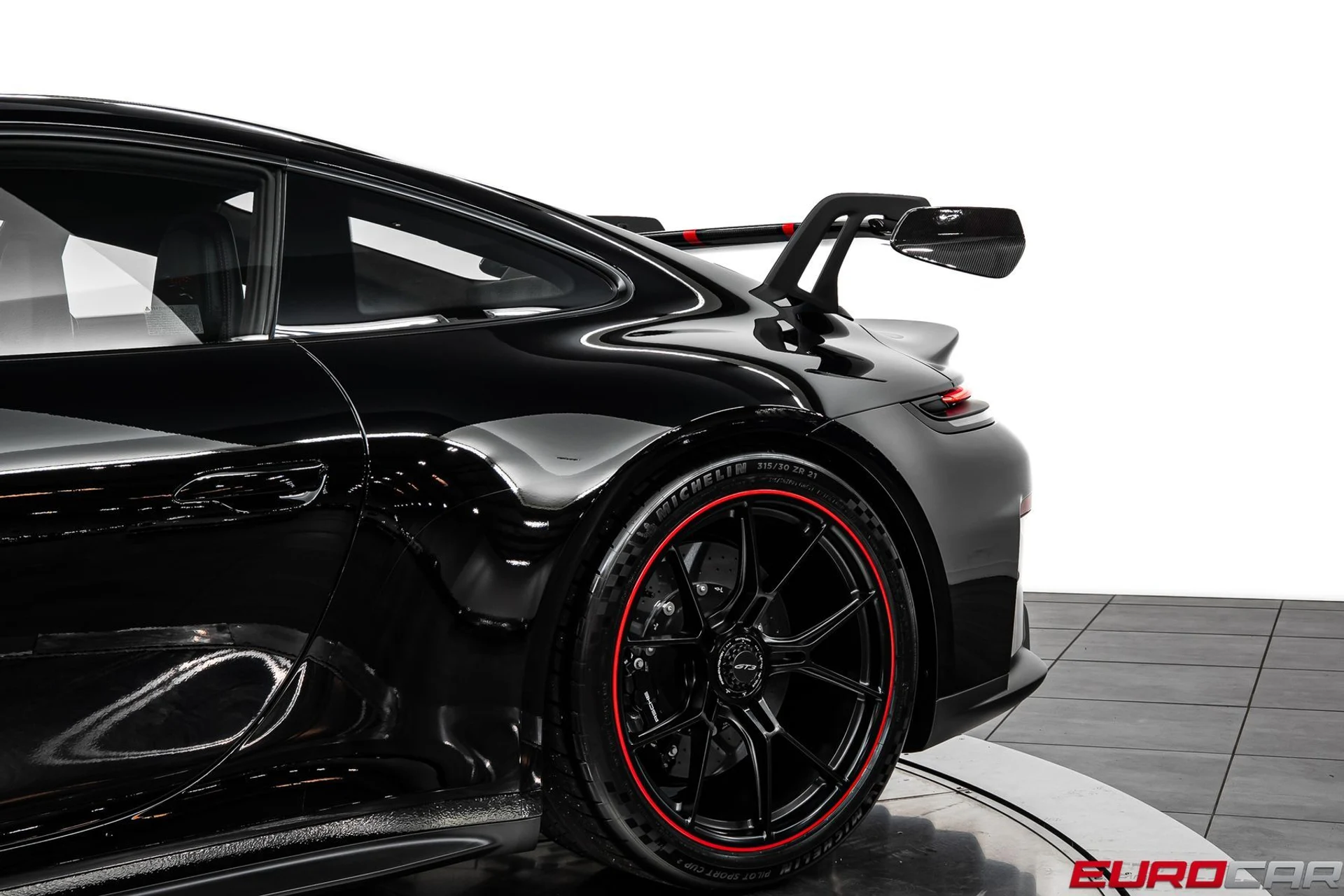 mph018_987256097_e019e8f9_44db_4329_9d41_a34ef3025df2_24e204be7d