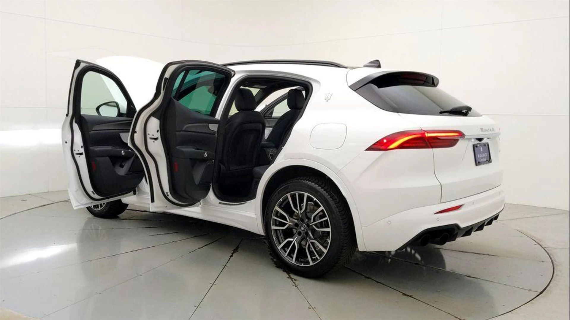 mph018_988961891_4_C3_Xay3_Kq1_M3_UY_9_MLNU_1m9_Elu_0_7989b4f8c4