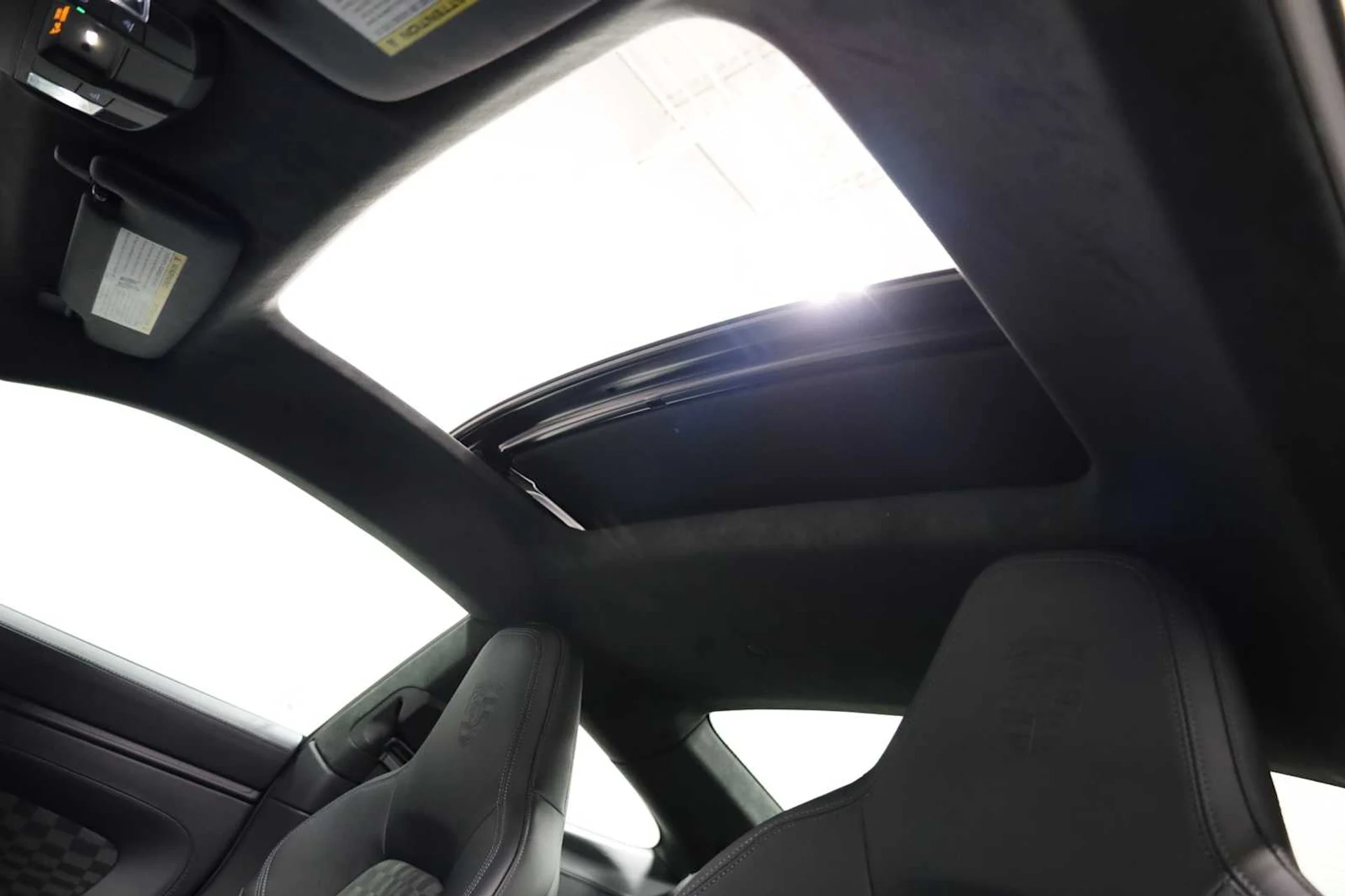 mph018_991068667_e0ec15552beb5ed8dd0157e3090d8351_3a3a11abba