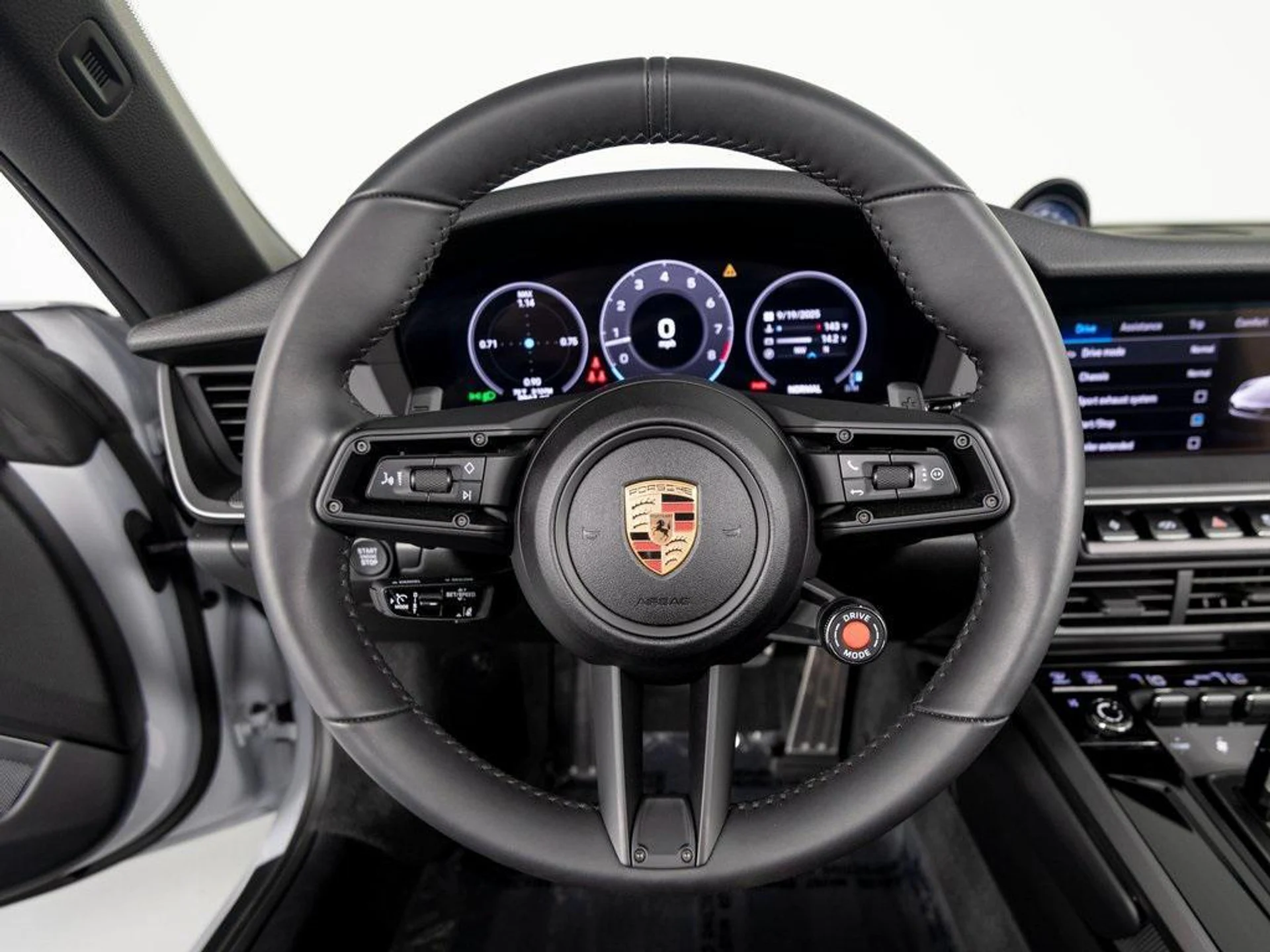 mph018_991697866_M_Yr_QK_7padzbs_Z_Jw8_Pvq1n_NEUK_7_I_c47f25319c