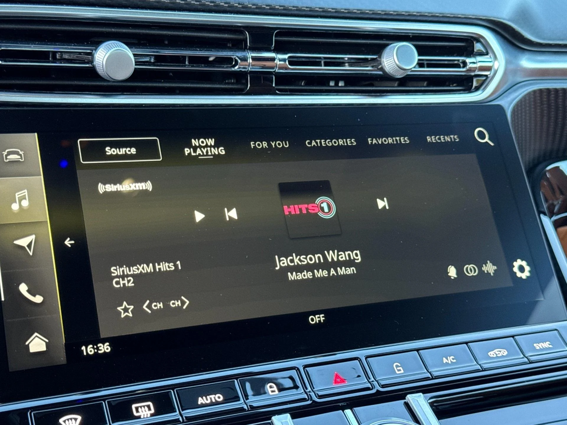 mph018_993687592_New_2026_Aston_Martin_Vantage_S_1767971572_f687e0b318