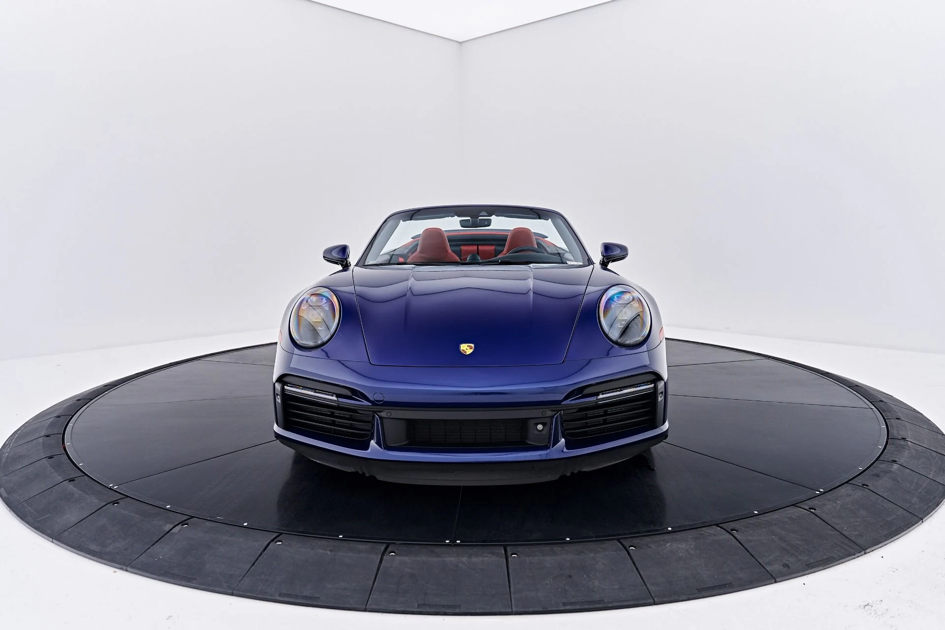 mph018_998902269_Used_2024_Porsche_911_Turbo_S_1790299336_fd7b138e2d