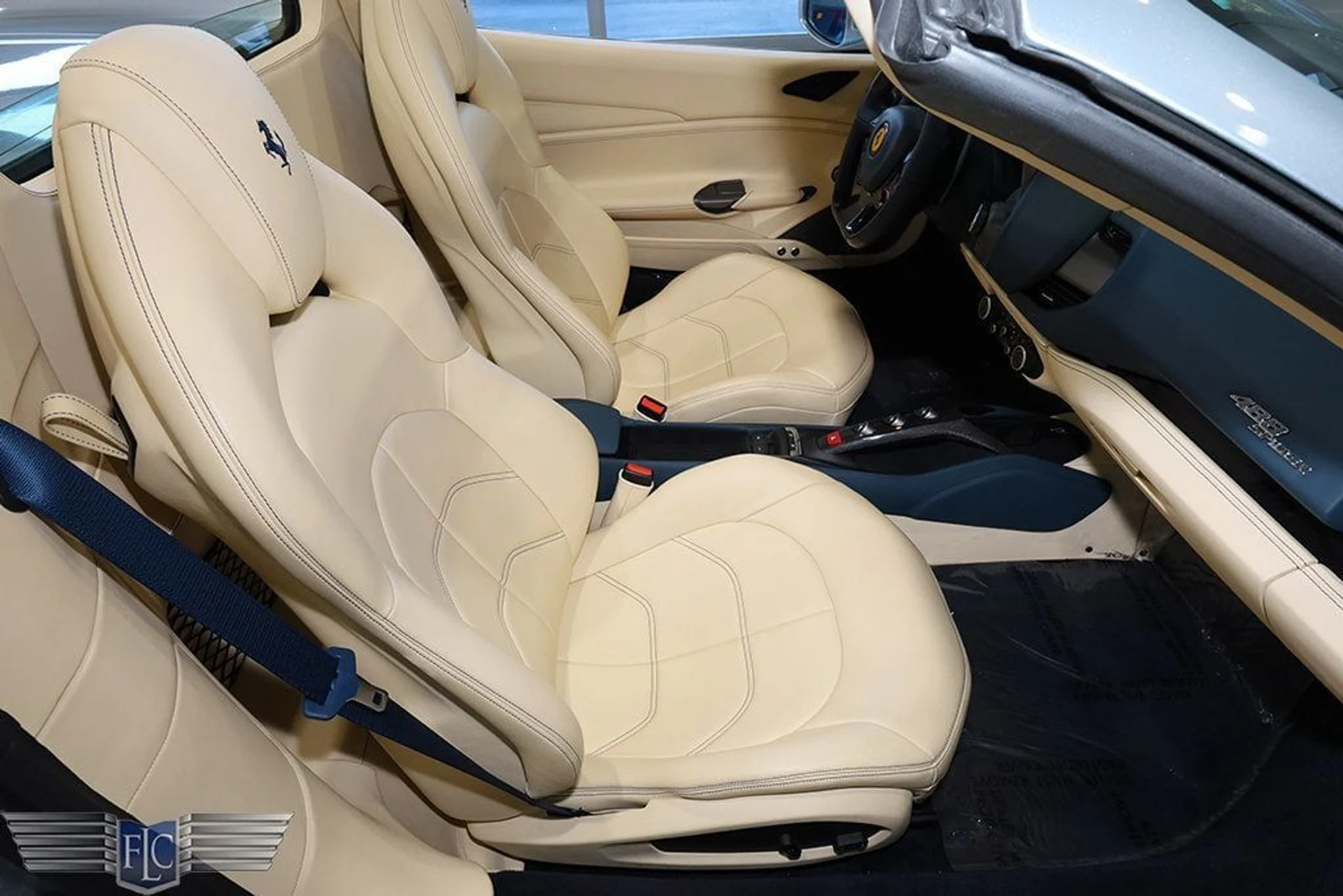 mph019_1001186646_used_2019_ferrari_488_spider_convertible_9689_22967902_20_1024_d46fa12f5a