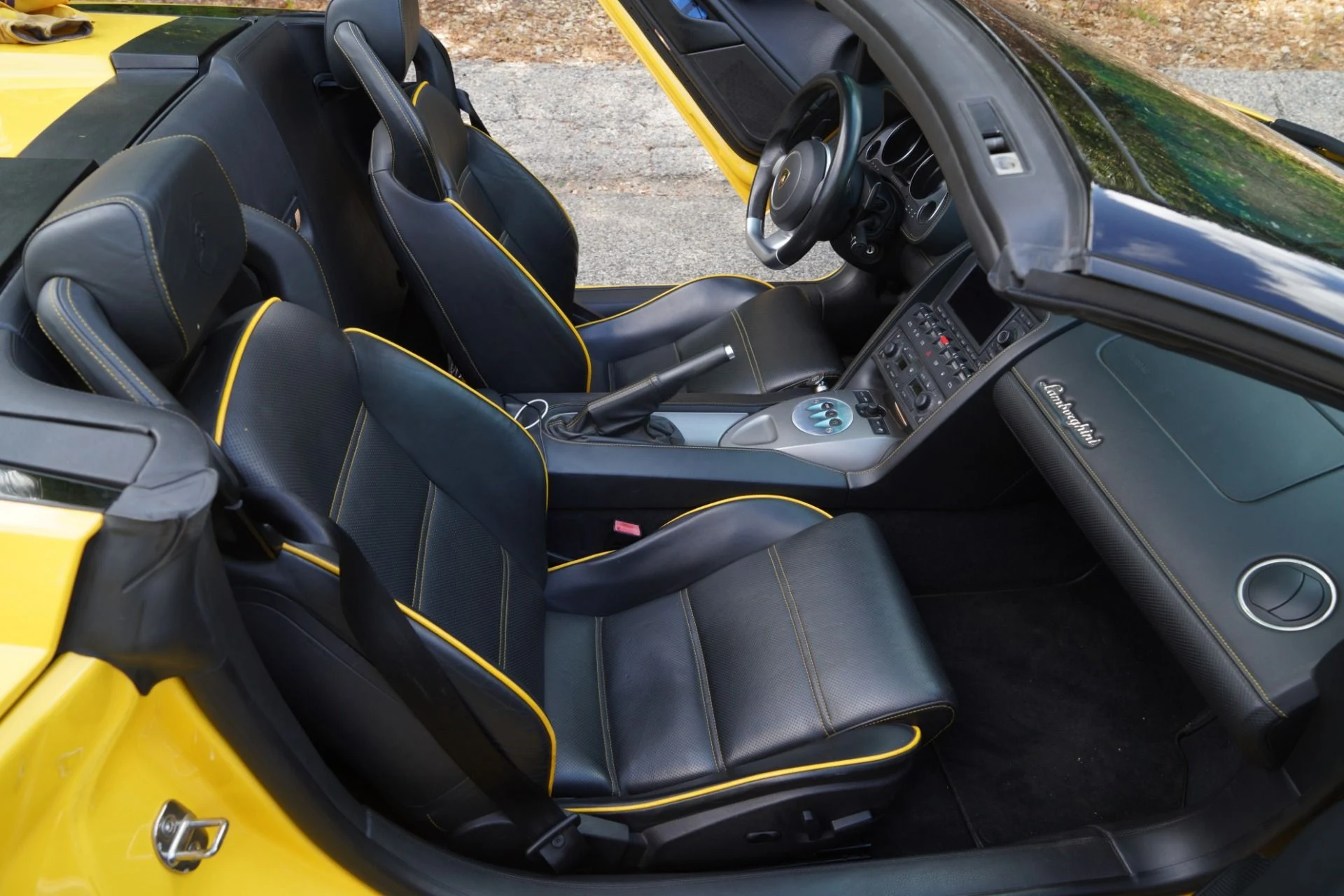 mph019_1002112357_Used_2007_Lamborghini_Gallardo_Spyder_1787166889_b7c5e41da6