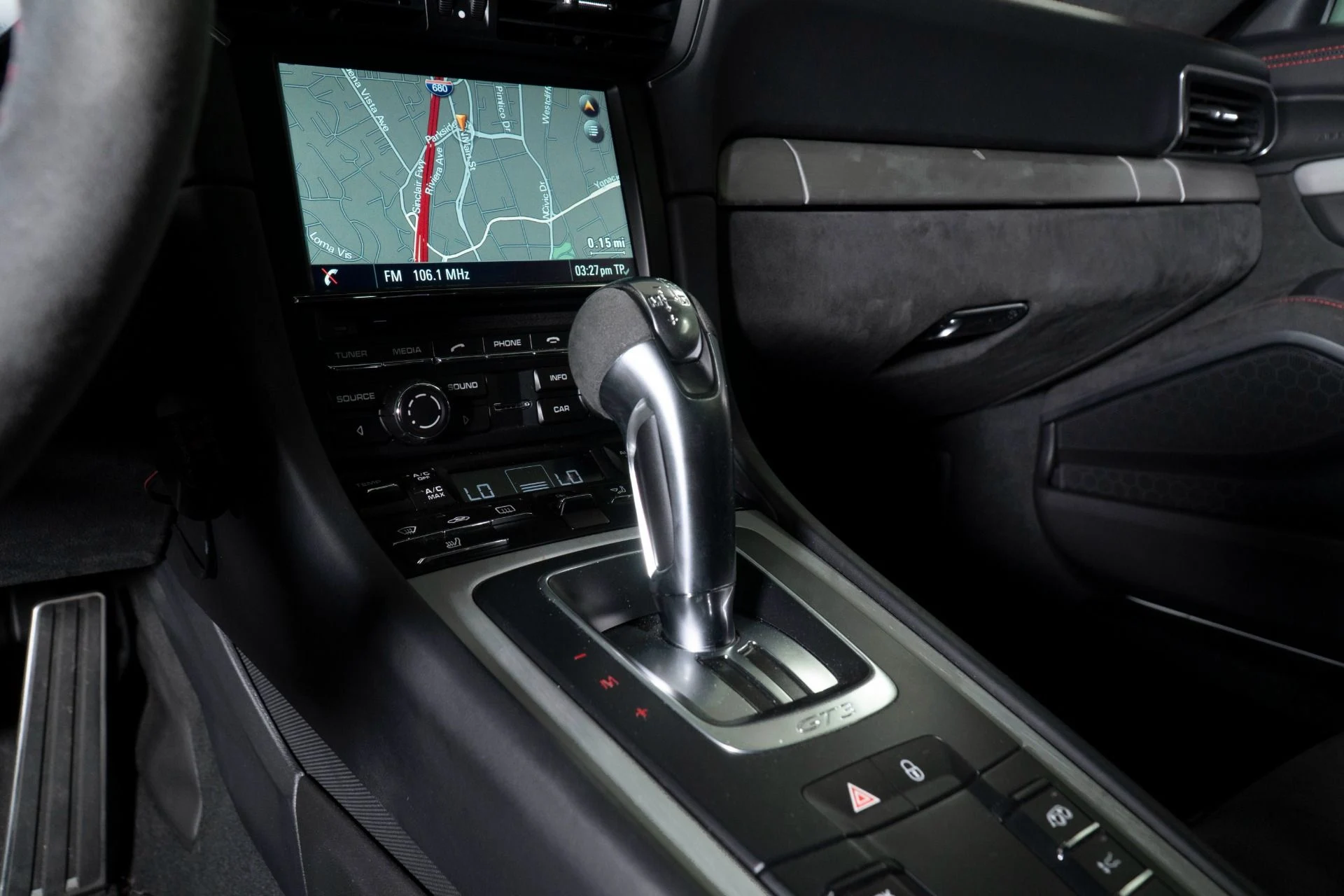 mph019_1003140523_Used_2015_Porsche_911_GT_3_1777044815_192fe3fbd4