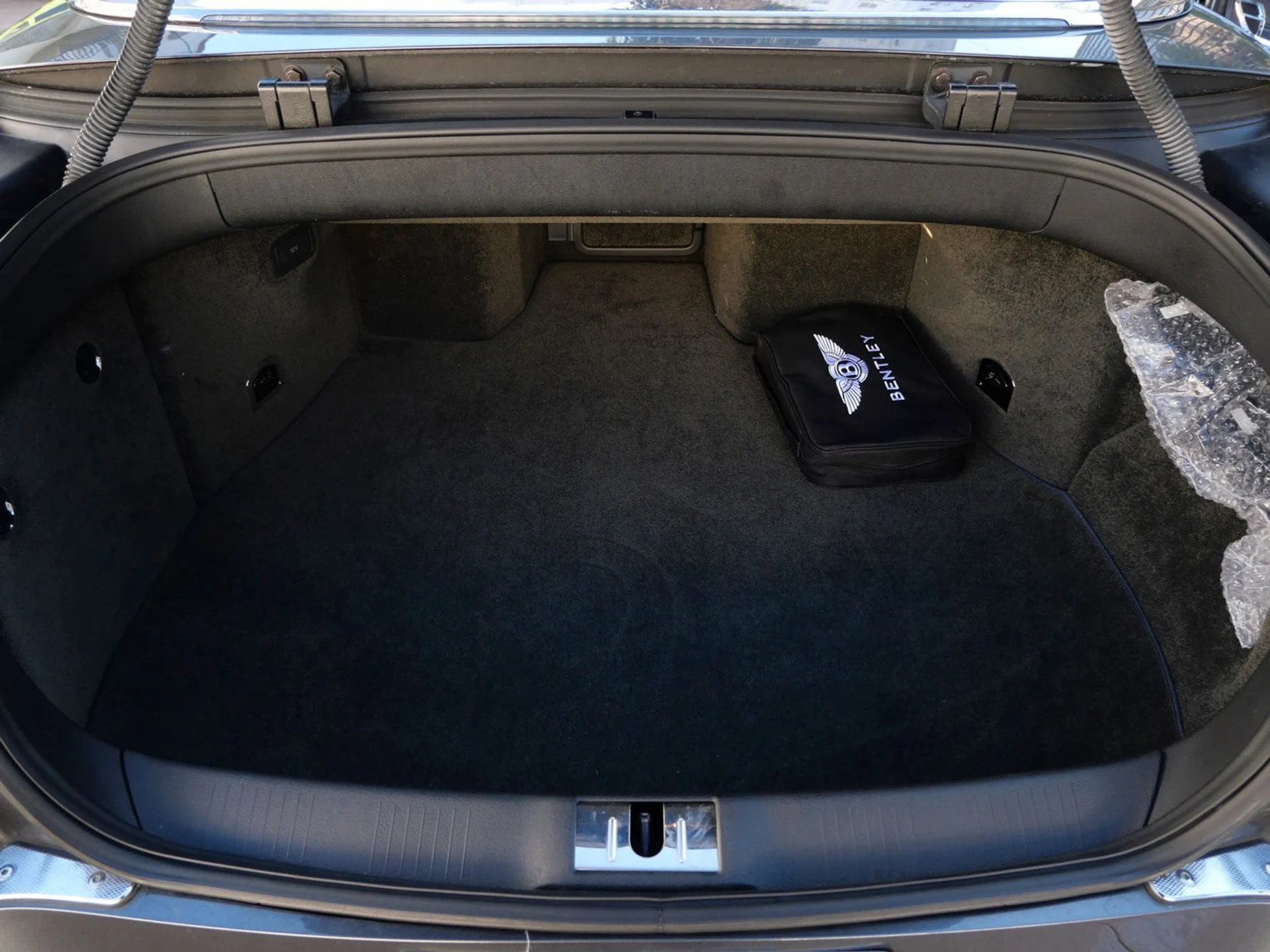 mph019_1016417168_496f71e73d0e12a77ca96fdc0966add8x_28652def7e