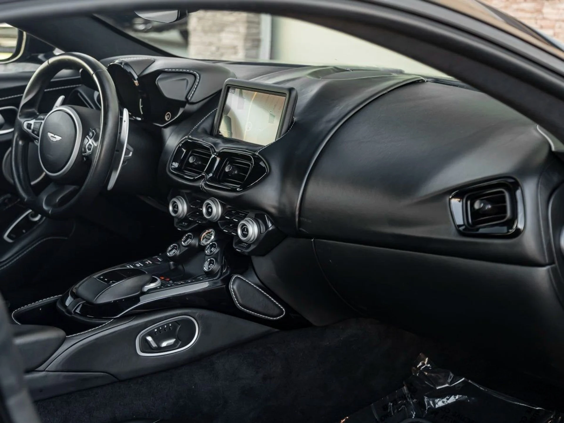 mph019_1016936221_20_82e2800f82