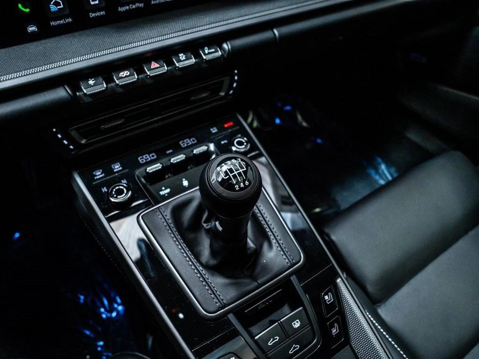 mph019_1020262720_5bbca2164fe9b31681e4588533a2c541_9766e2ede3