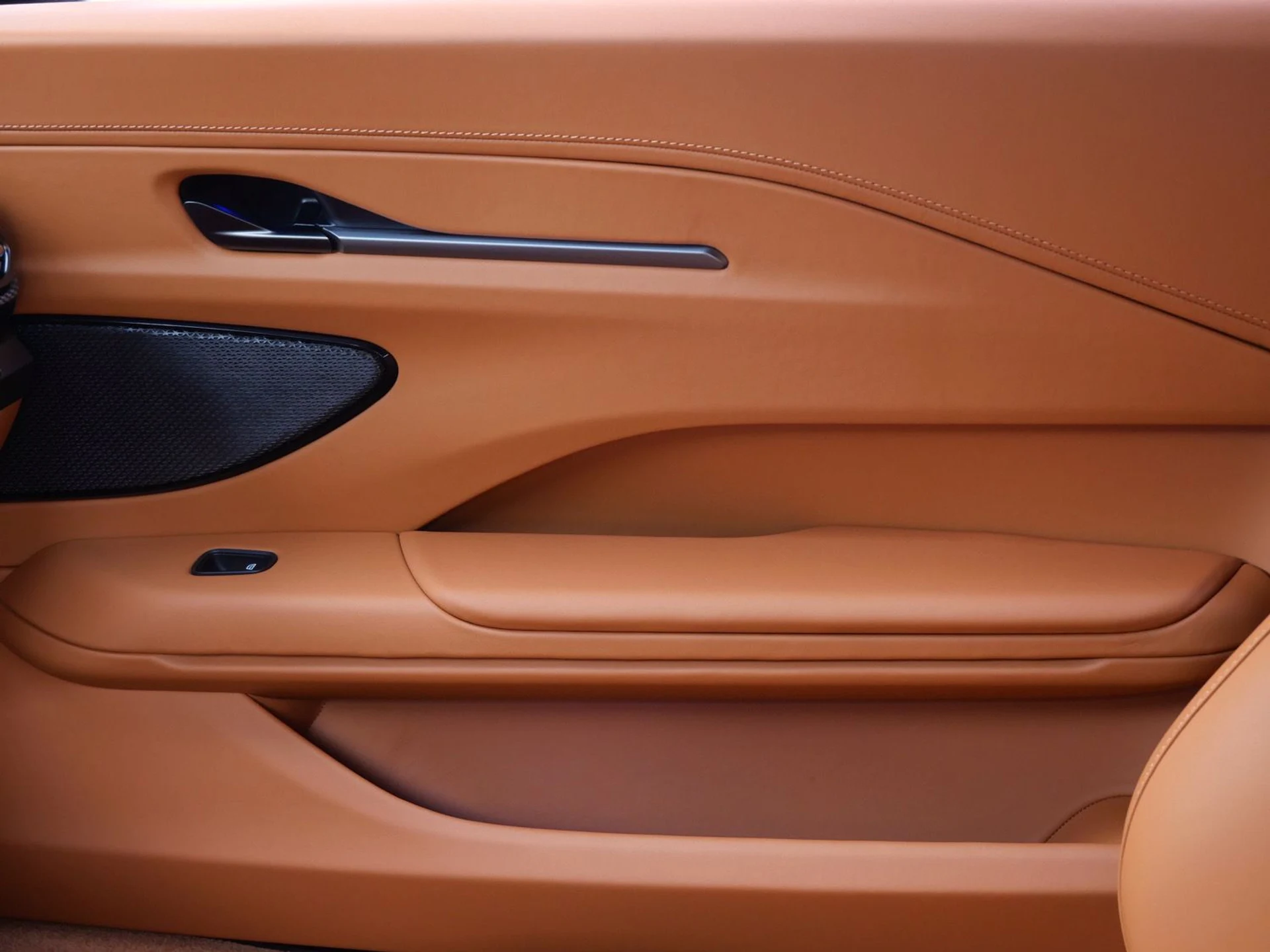 mph019_1022367624_593c950dd2d5df78bcd6842f824db453x_0abf37ba6a