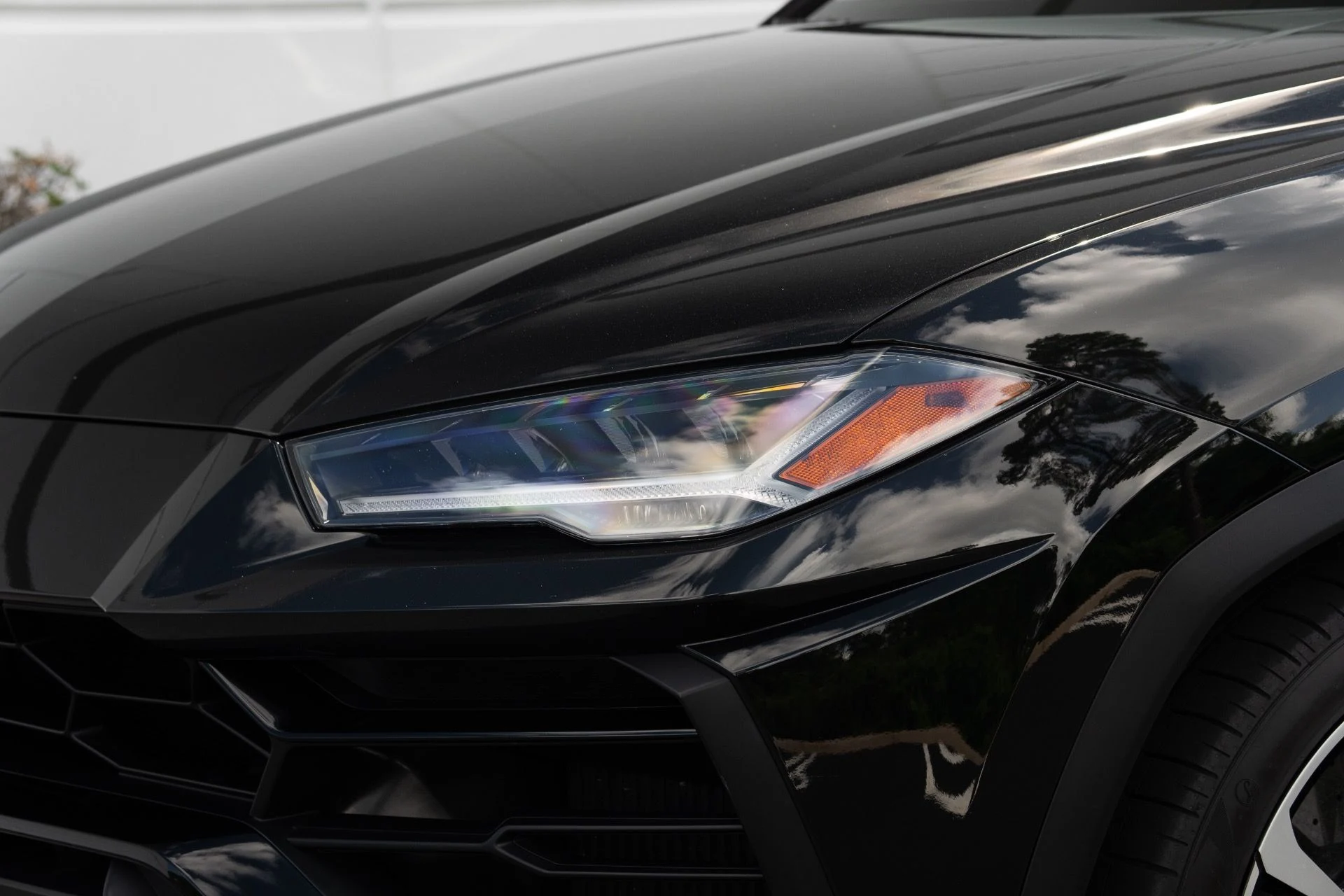 mph019_1024479077_Used_2020_Lamborghini_Urus_1758836559_830a3630c4