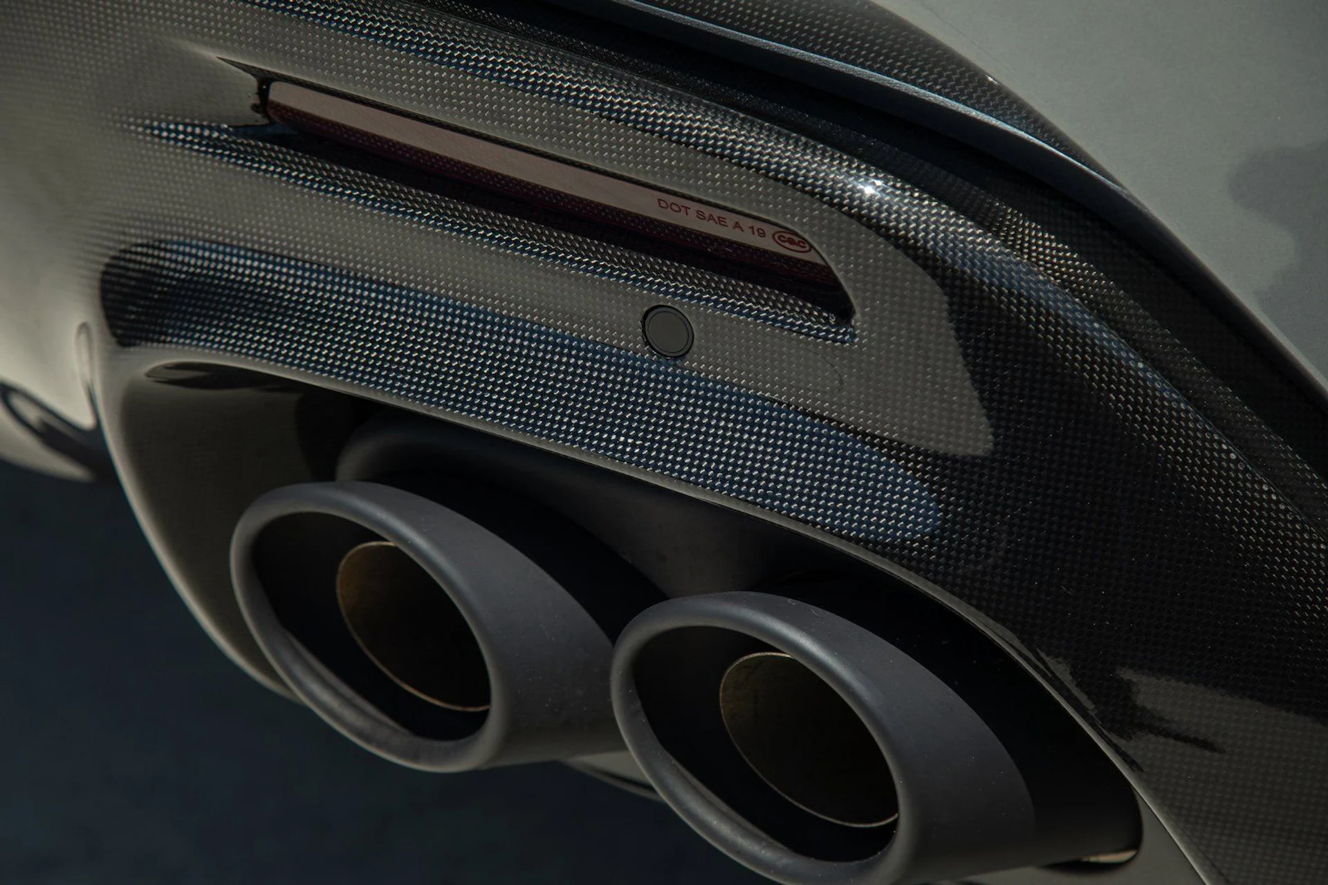 mph019_1035067713_761a190dda9f1257b0f4907f92d16185_0277d86207