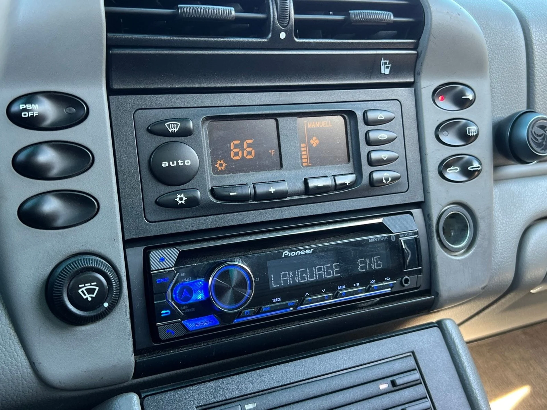 mph019_1035188431_52a7840bd627ca6a6f6657832480ed4bx_09b6543b7b