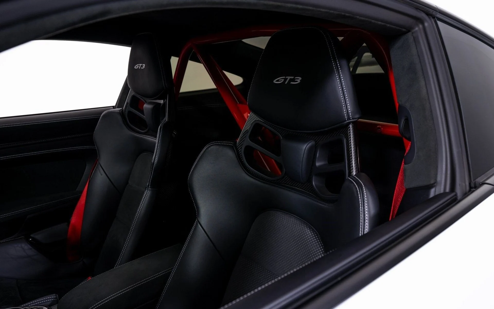 mph019_1040075252_b2c0cd4edf7364e26564113d1603db69x_9a7ead3b95