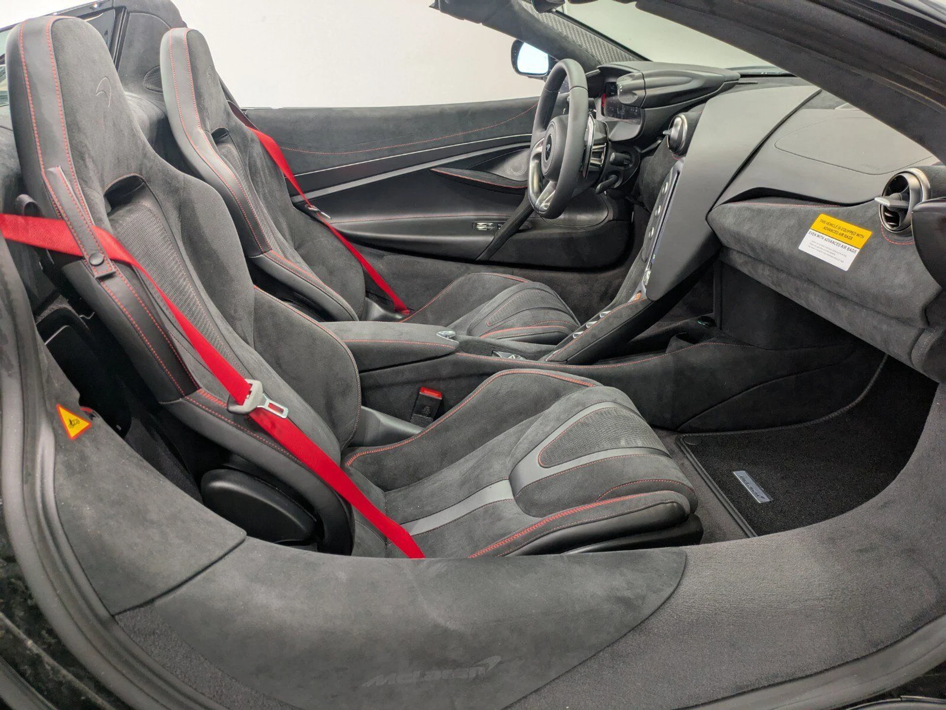 mph019_1045690950_ecaf87ce79a7a43b8a5f6b762e2af6f8_e07fe80428