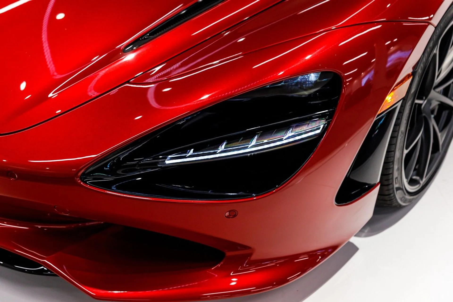 mph019_1046630632_677_p20_l_faefd016dc