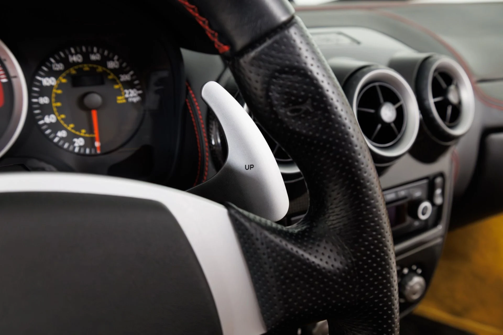 mph019_1057000065_Used_2007_Ferrari_F430_Spider_1775860925_a2f15b1d2c