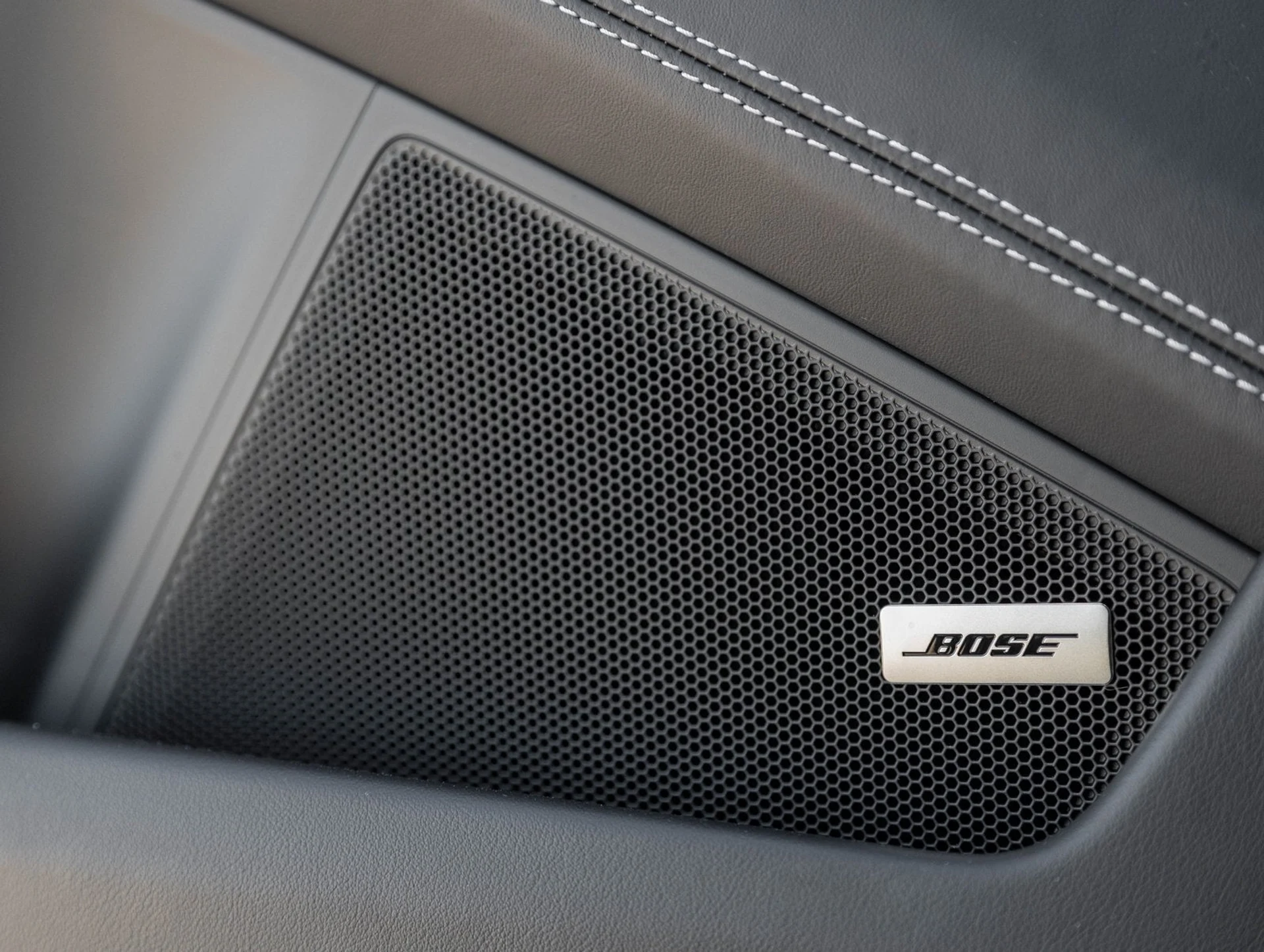 mph019_1057714223_20_f9e26be871