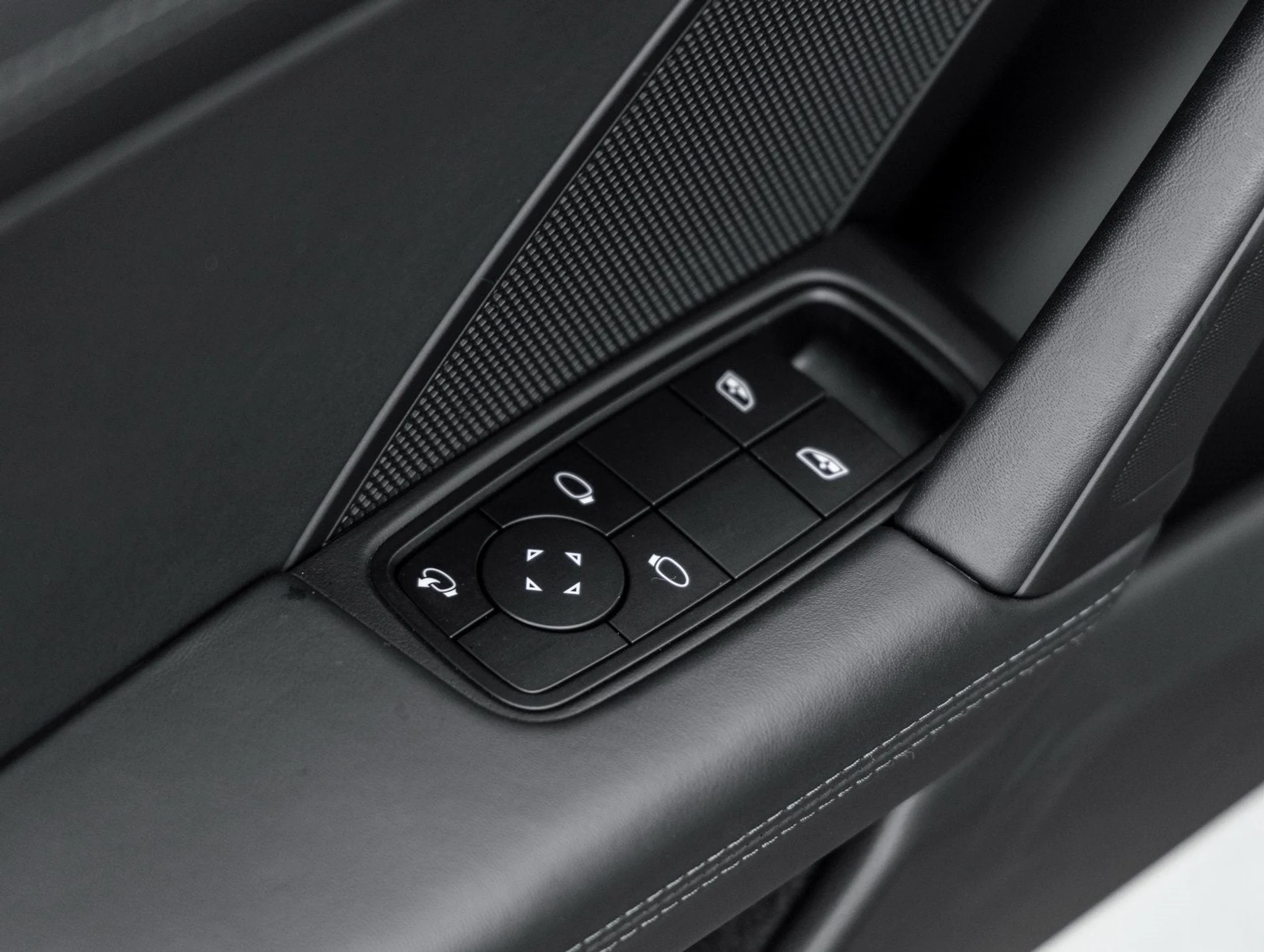 mph019_1059096357_20_3141d49e09