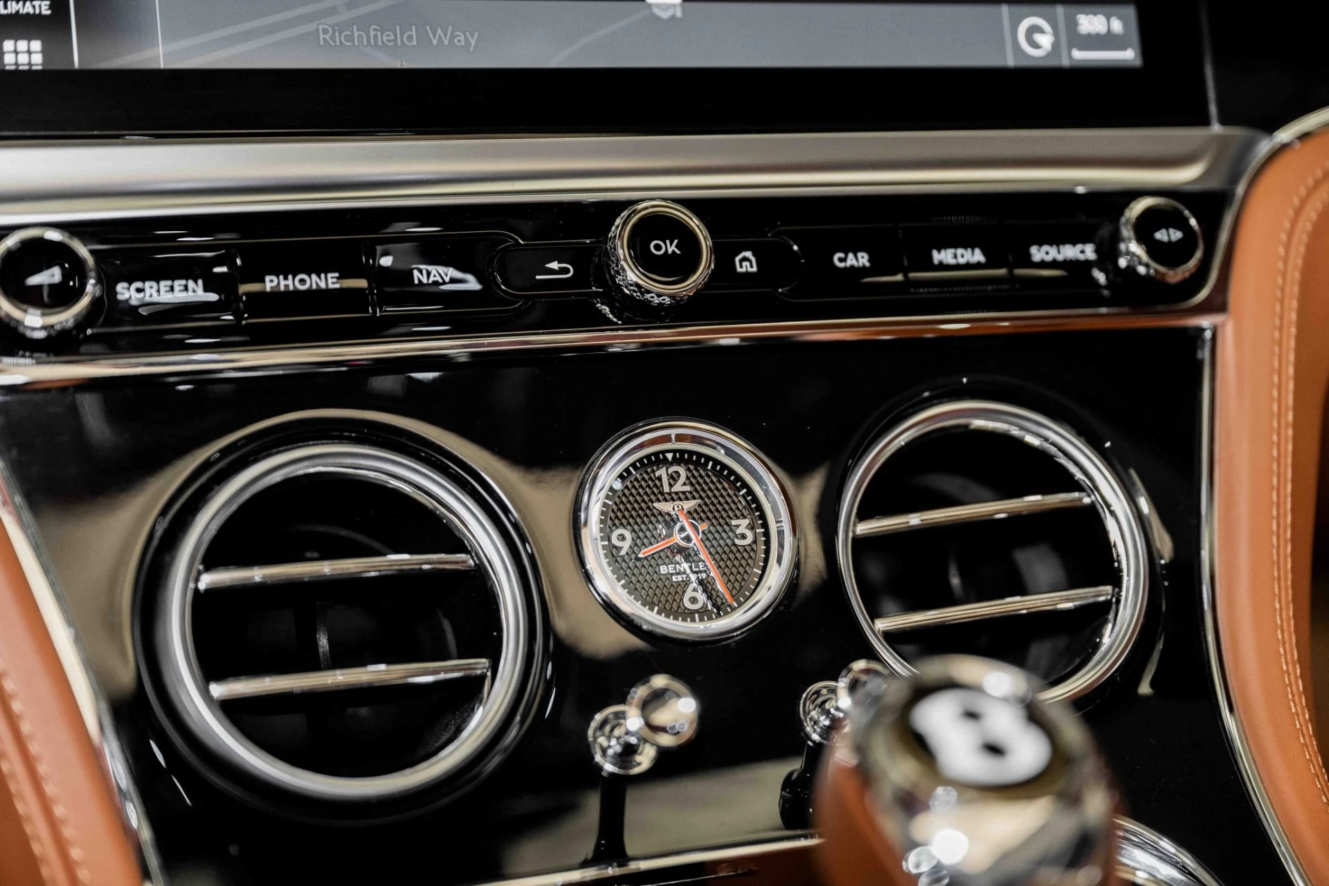 mph019_1065106161_Used_2020_Bentley_Continental_GTC_V8_1761331825_82336b8b67