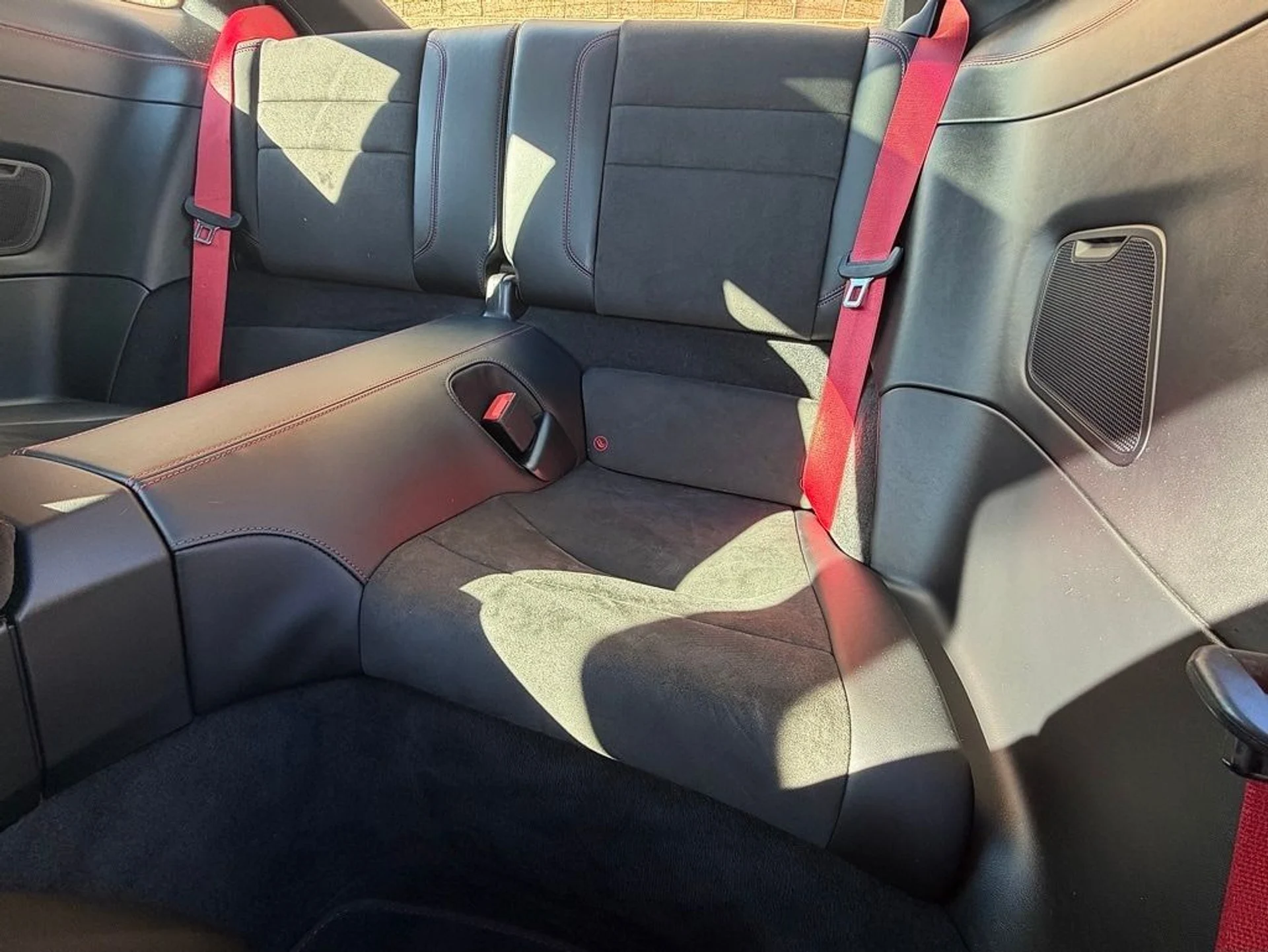 mph019_1067065890_13321f7913ff96b5227c6a3f9af1b404x_1d3195d411